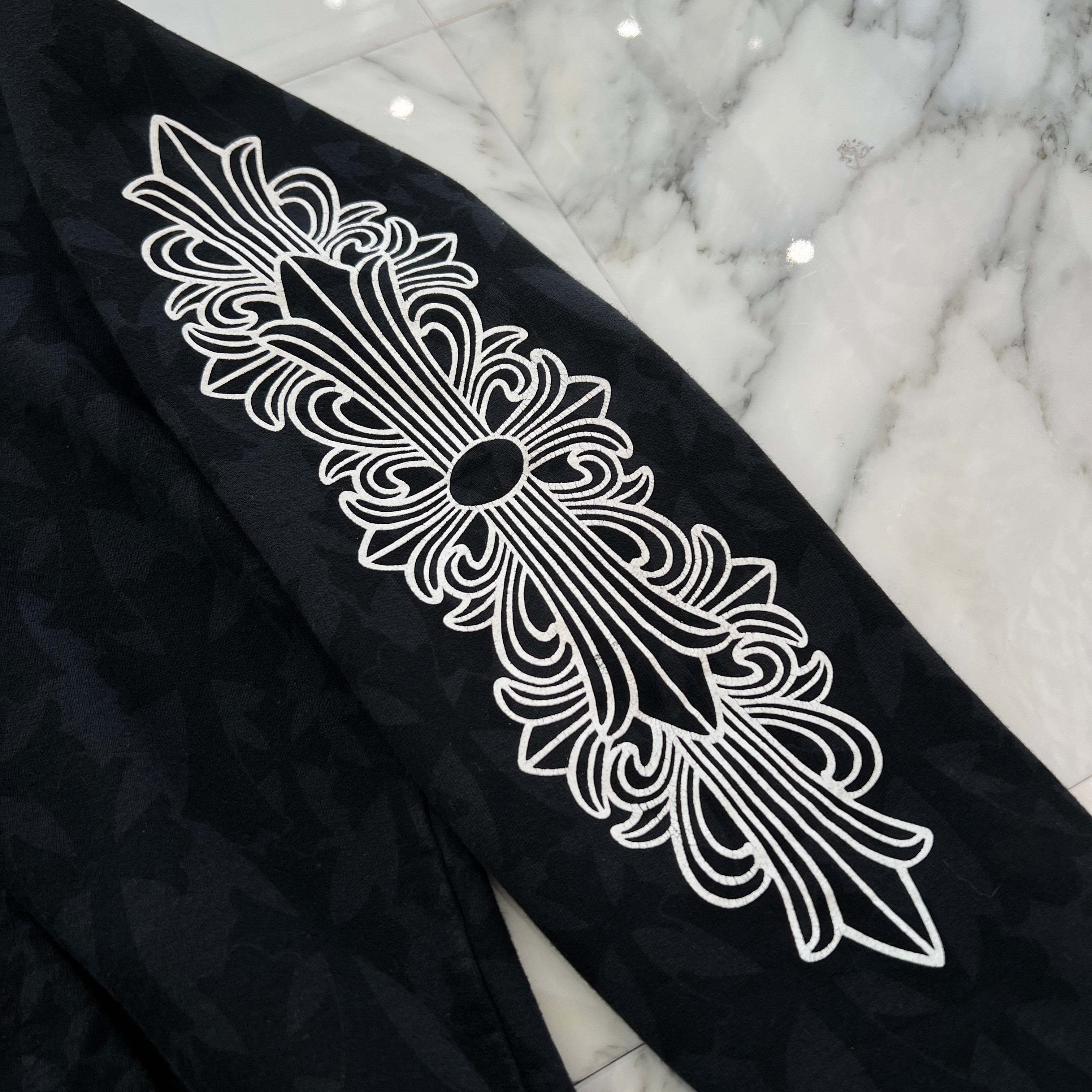 CHROME HEARTS 2024SS Graveyard Cemetery Cross Pullover Hoodie Size M クロムハーツ グレイブヤード セメタリークロス プルオーバーフーディ サイズM