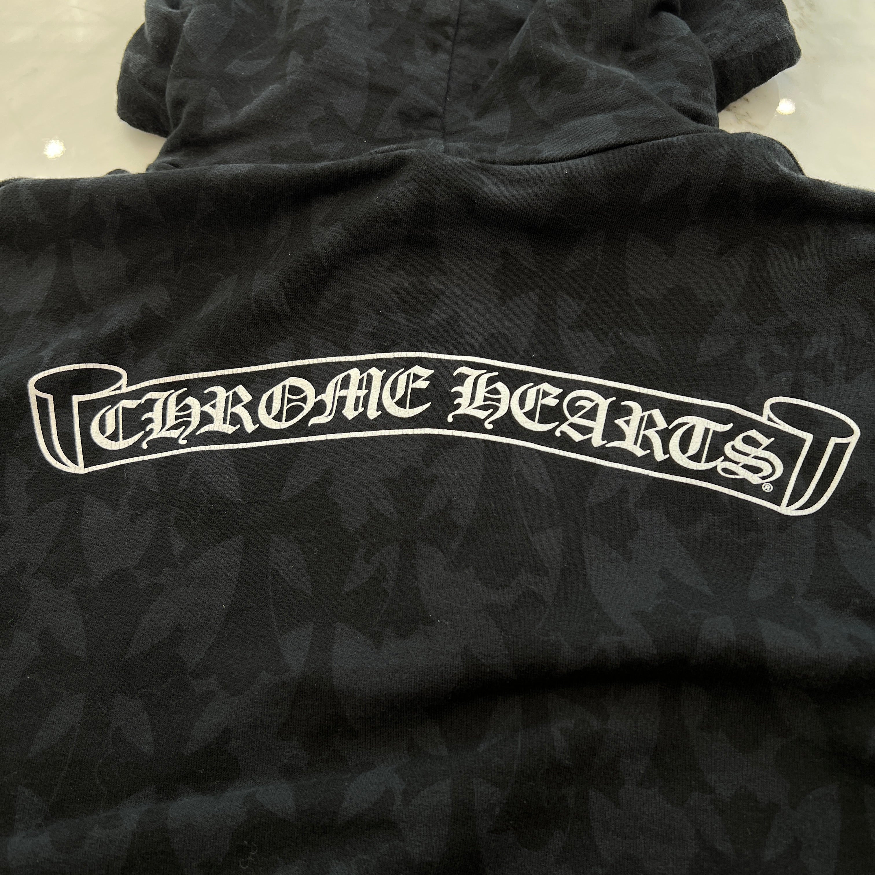 CHROME HEARTS 2024SS Graveyard Cemetery Cross Pullover Hoodie Size M クロムハーツ グレイブヤード セメタリークロス プルオーバーフーディ サイズM