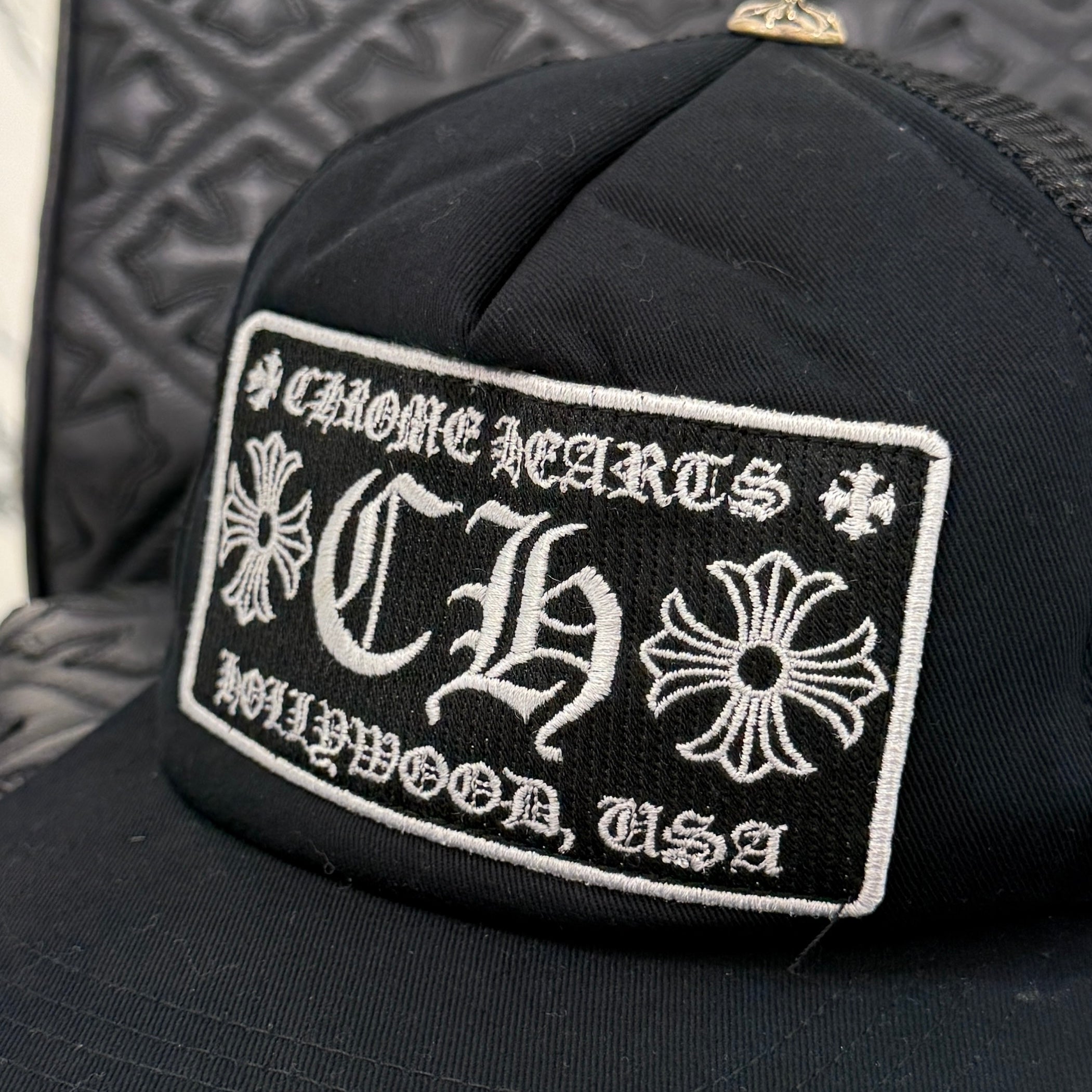 【美品】クロムハーツ CHROME HEARTS キャップ サイズ調節可能 CHROME HEARTS Hollywood Limited Trucker Cap Size ONE SIZE