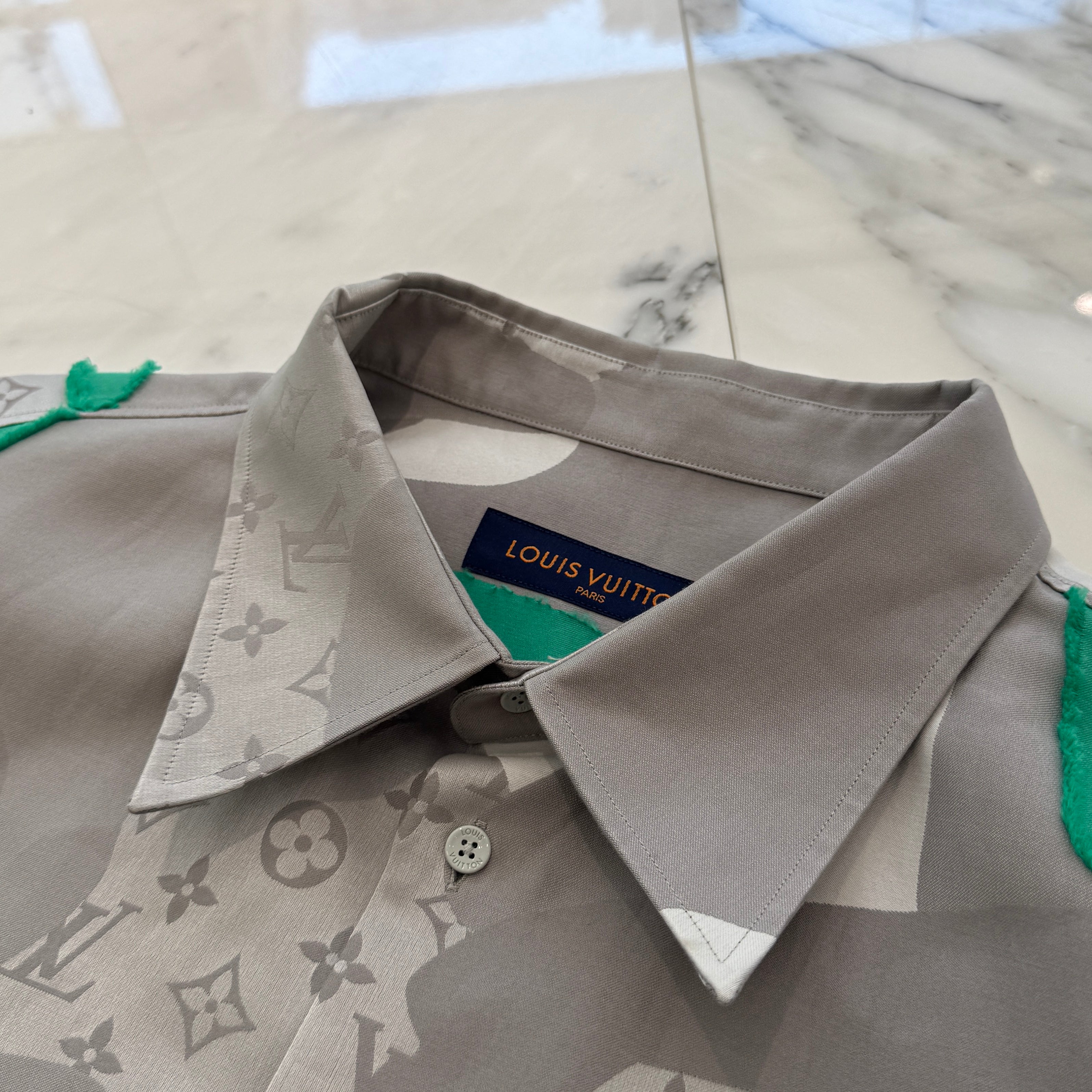 LOUIS VUITTON 2023AW Printed Cotton Fil Coupe Over Shirt 1ABNSR Size 6L ルイヴィトン プリンテッドコットンフィルクーペオーバー シャツ サイズ6L