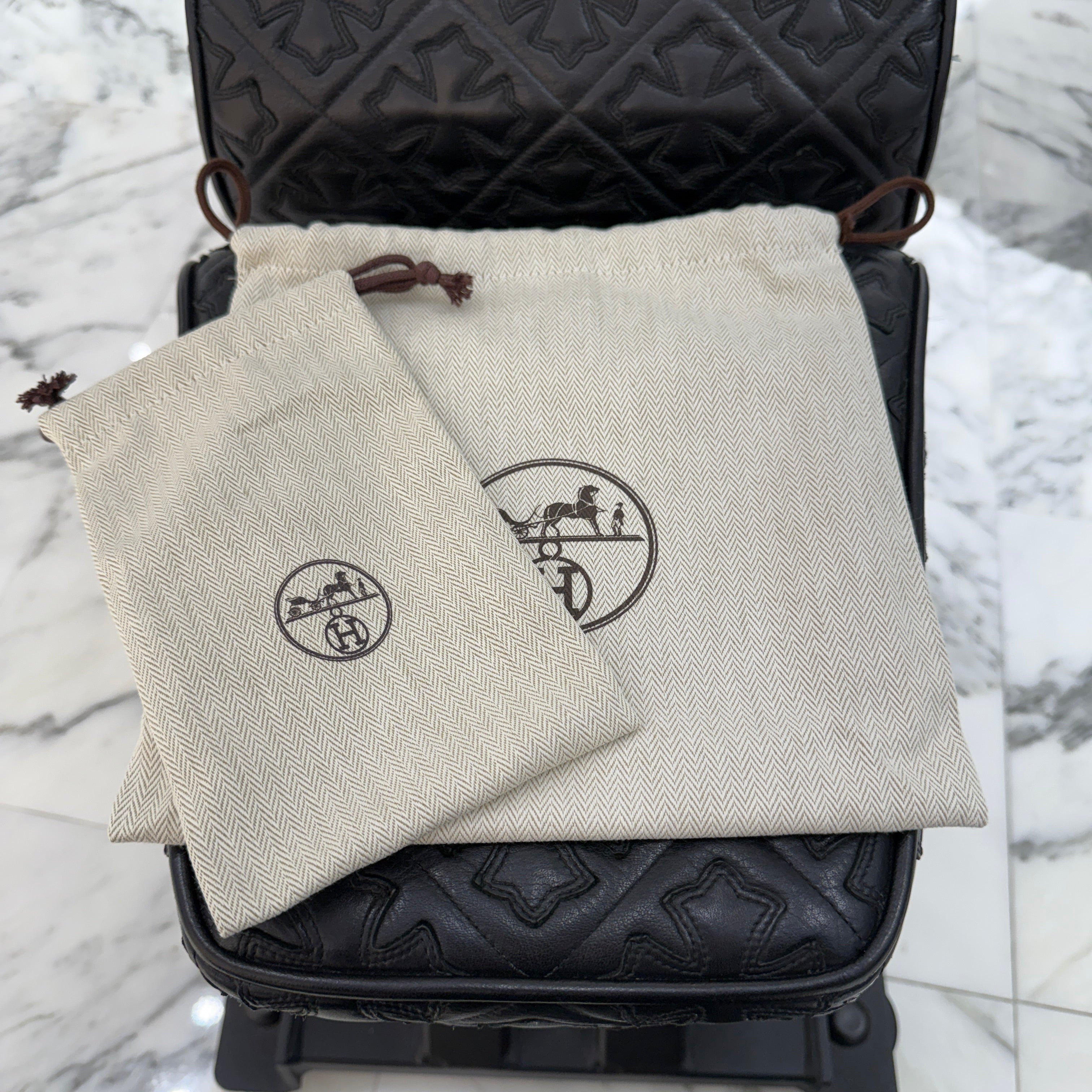 HERMES Evelyn Amazon TPM "Etoupe" K刻印 エルメス エブリン アマゾン TPM "エトゥープ" レザーショルダーバッグ K刻印