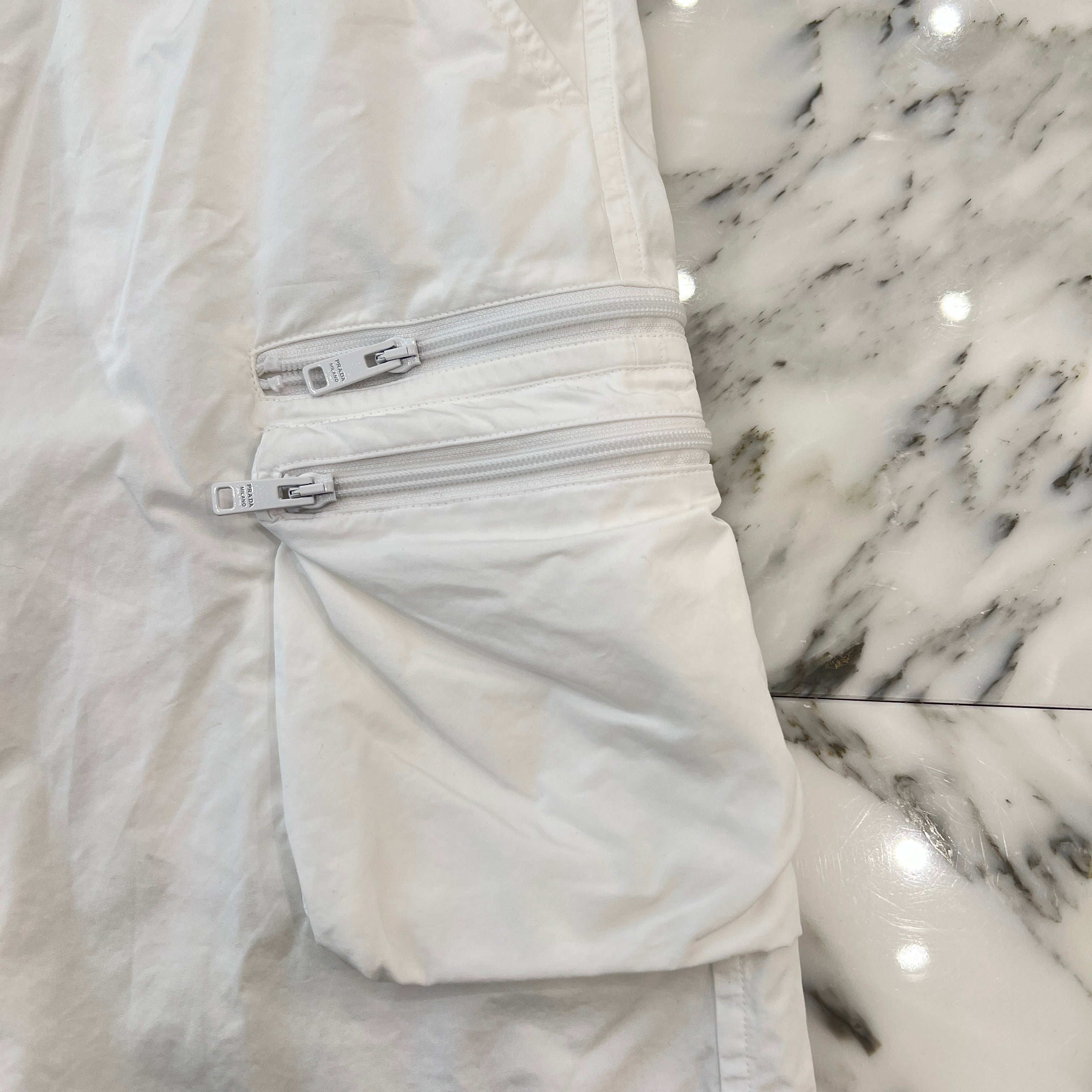 PRADA 2023SS Triangle Logo Plate Zip Cargo Shorts SPH393 S000 1XV2 Size S プラダ トライアングル ロゴプレート ジップ カーゴショーツ サイズS