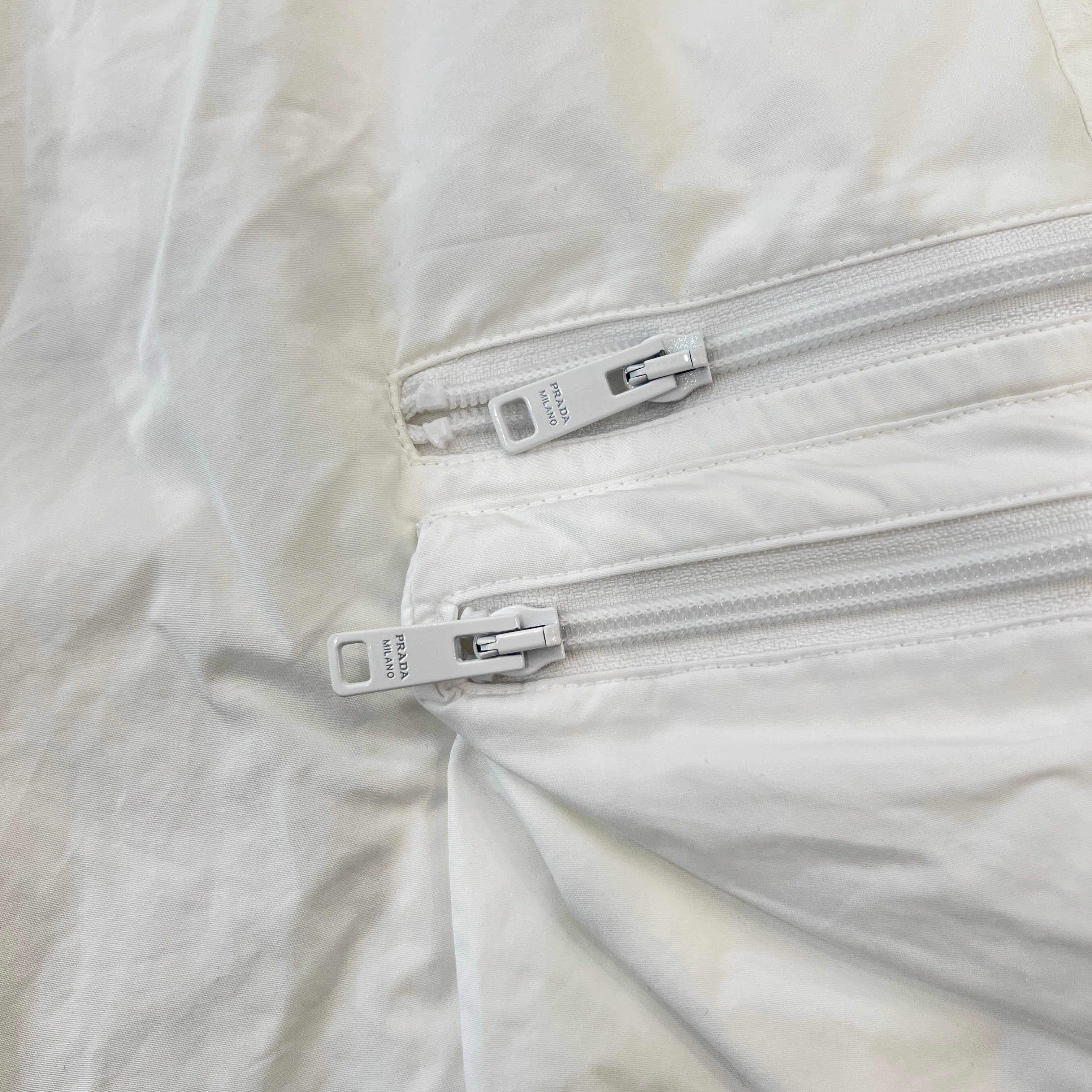 PRADA 2023SS Triangle Logo Plate Zip Cargo Shorts SPH393 S000 1XV2 Size S プラダ トライアングル ロゴプレート ジップ カーゴショーツ サイズS