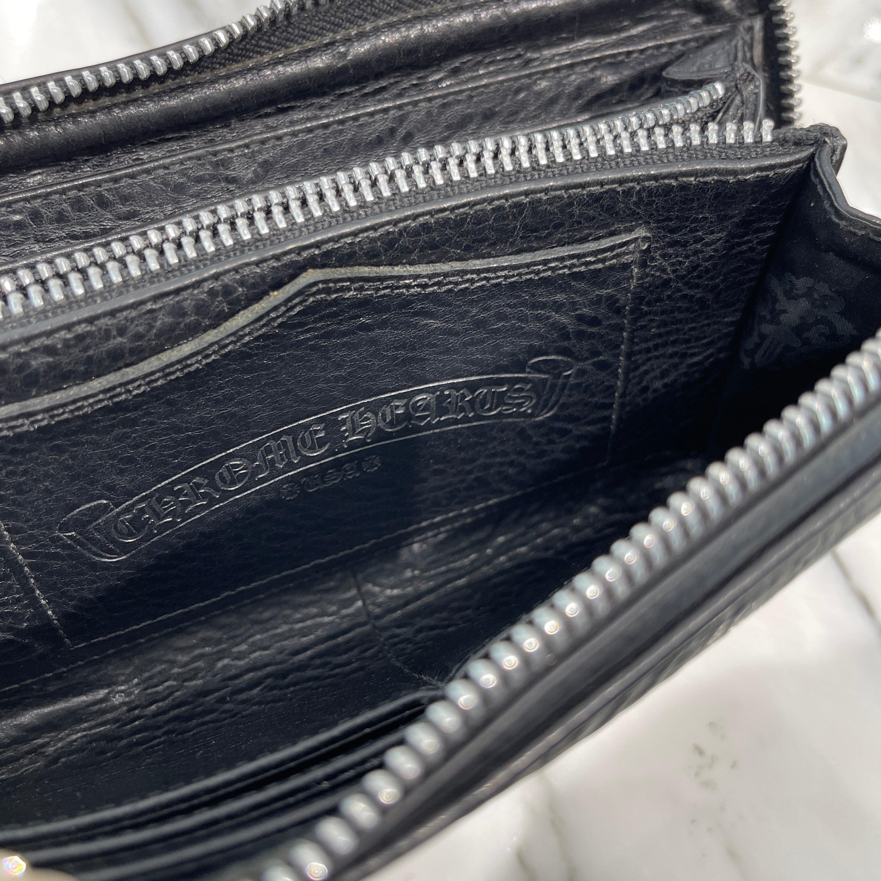 CHROME HEARTS Scroll Label REC F ZIP #2 Leather Wallet クロム