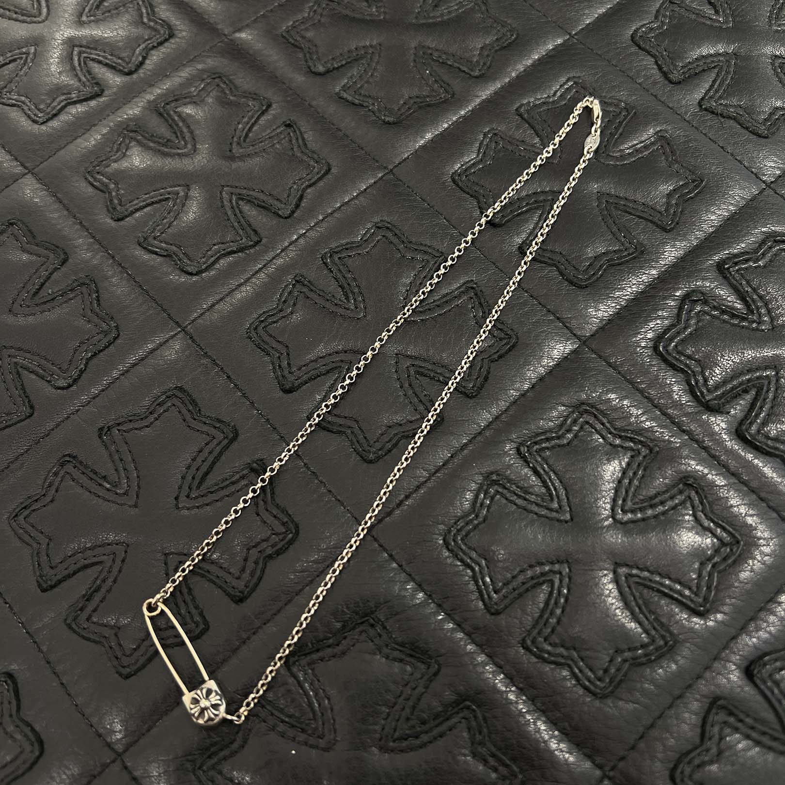CHROME HEARTS Safety Pin Pendant Top Roll Chain Necklace Size 16 Inch クロムハーツ セーフティピン ペンダントトップ ロールチェーン ネックレス サイズ16インチ