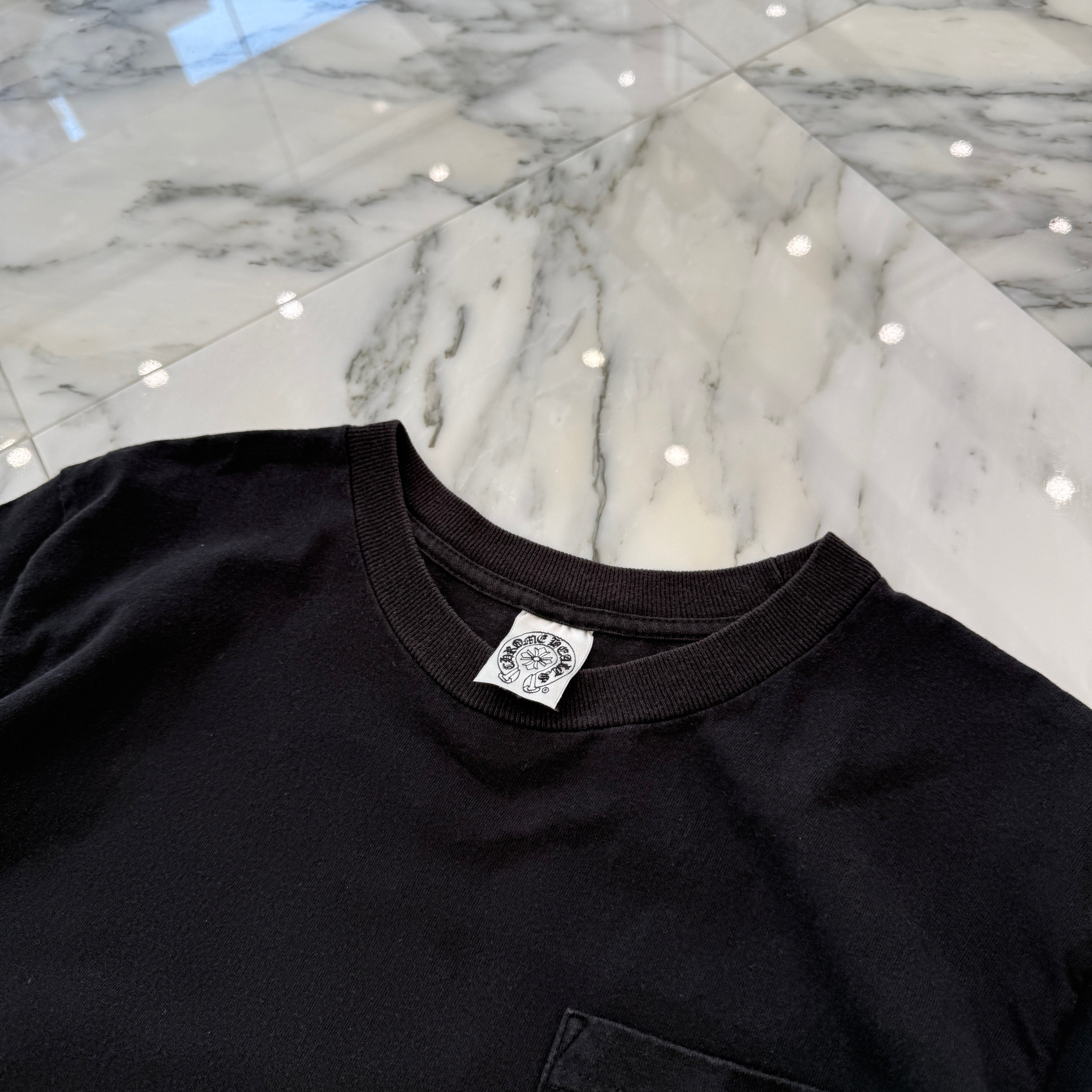 CHROME HEARTS CH Plus Scroll Red Horseshoe Tee Size M クロムハーツ CHプラス スクロール レッド ホースシュー Tシャツ サイズM