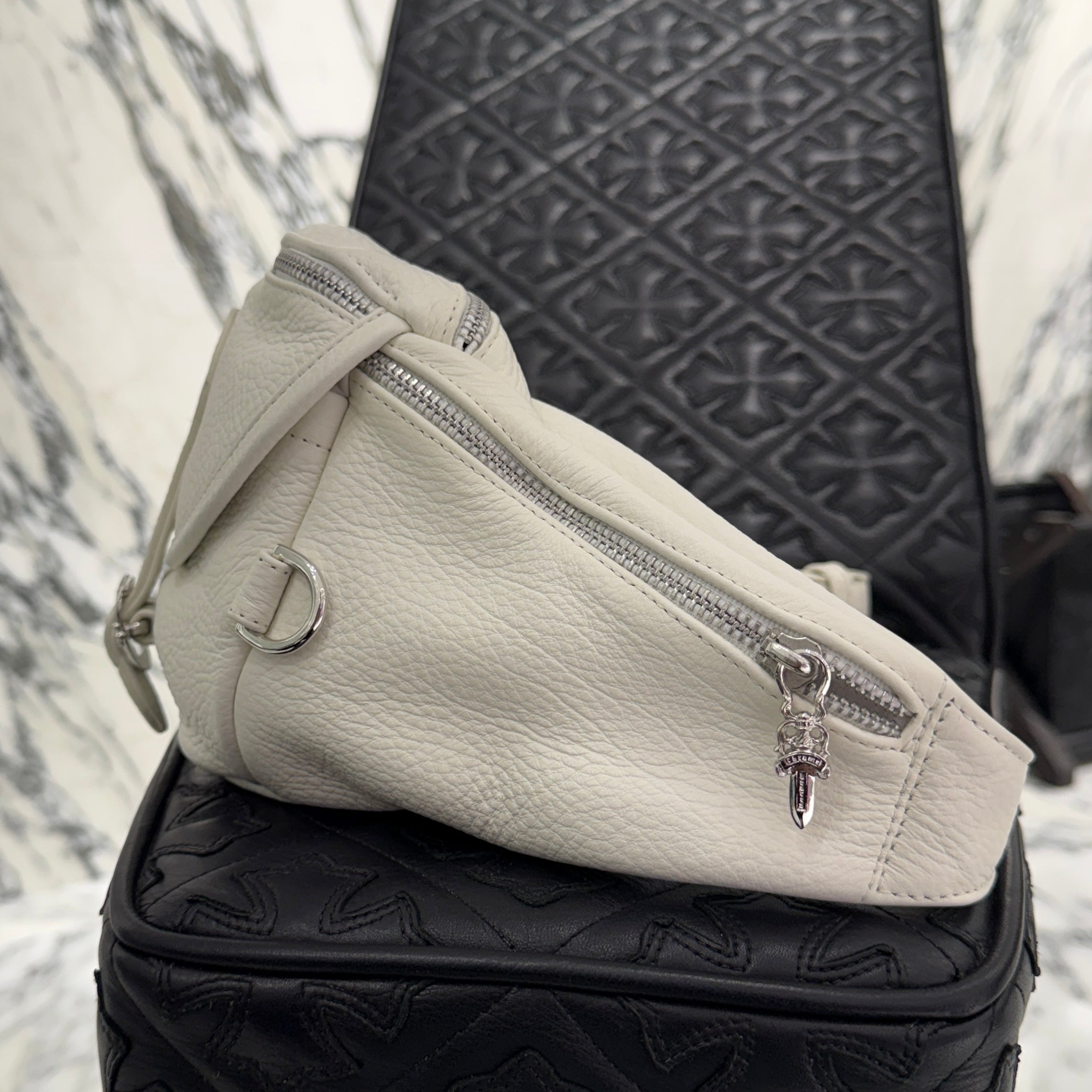 CHROME HEARTS 1 SNAT PACK MEDIUM LEATHER WAIST BAG クロムハーツ 1スナットパック ミディアムレザー ウェストバッグ