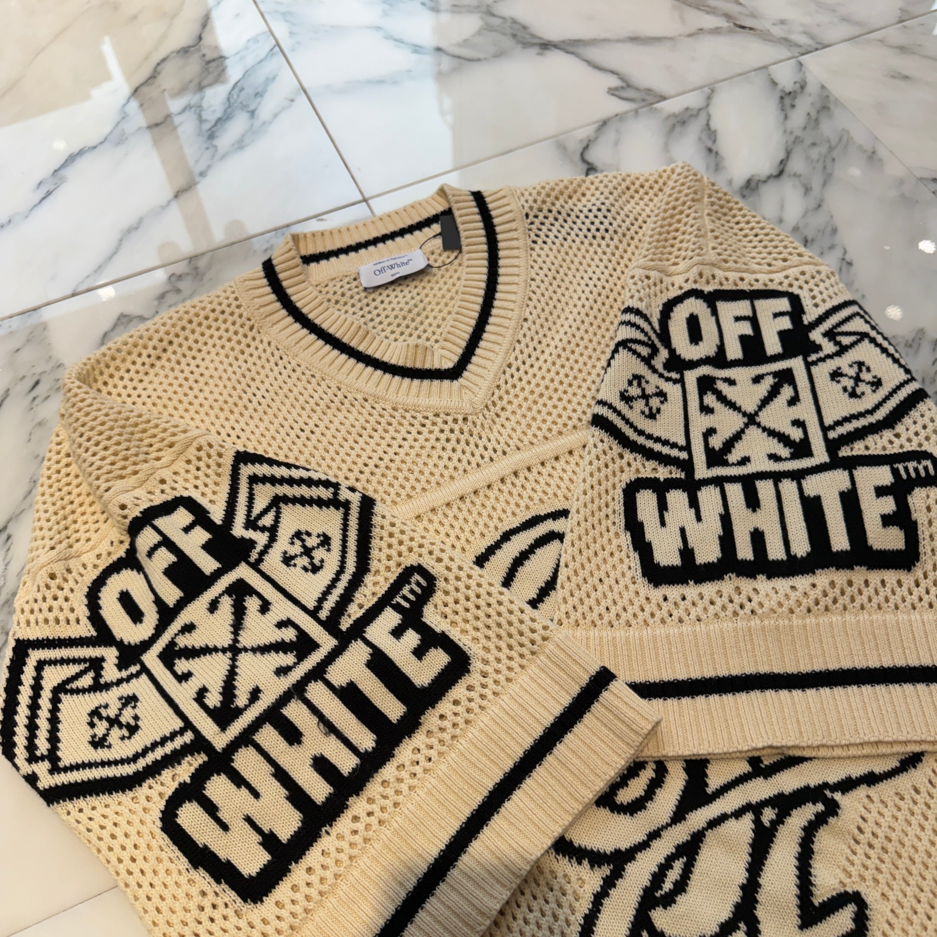 OFF-WHITE Short Sleeve Varsity Knit Tee OMHW006S24KNI001 Size L オフホワイト ショートスリーブ ヴァーシティニットTシャツ サイズL