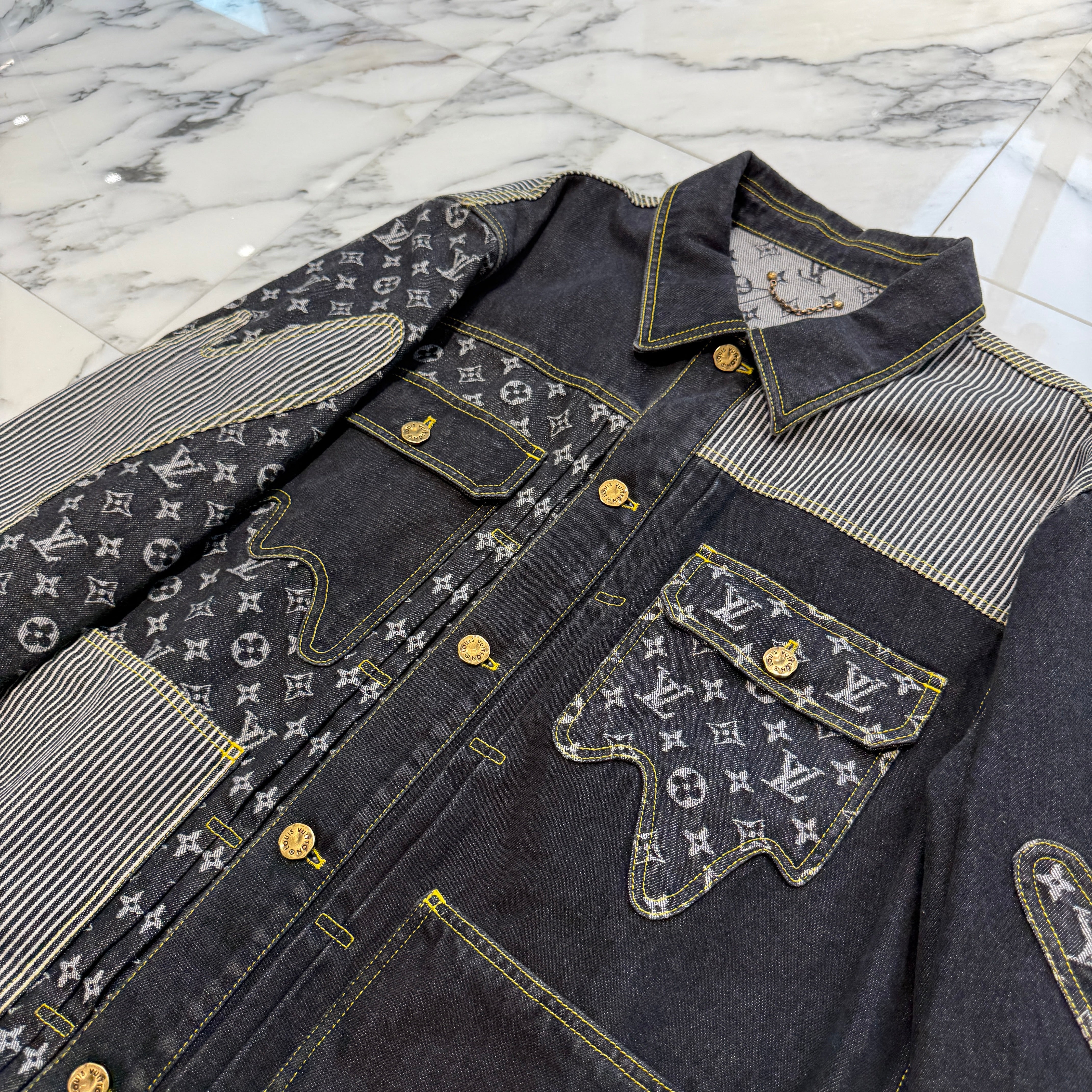 LOUIS VUITTON × NIGO 2022SS Monogram Crazy Denim Jacket 1A9K64 Size 54 ルイヴィトン × ニゴー モノグラムクレイジー デニムジャケット サイズ54