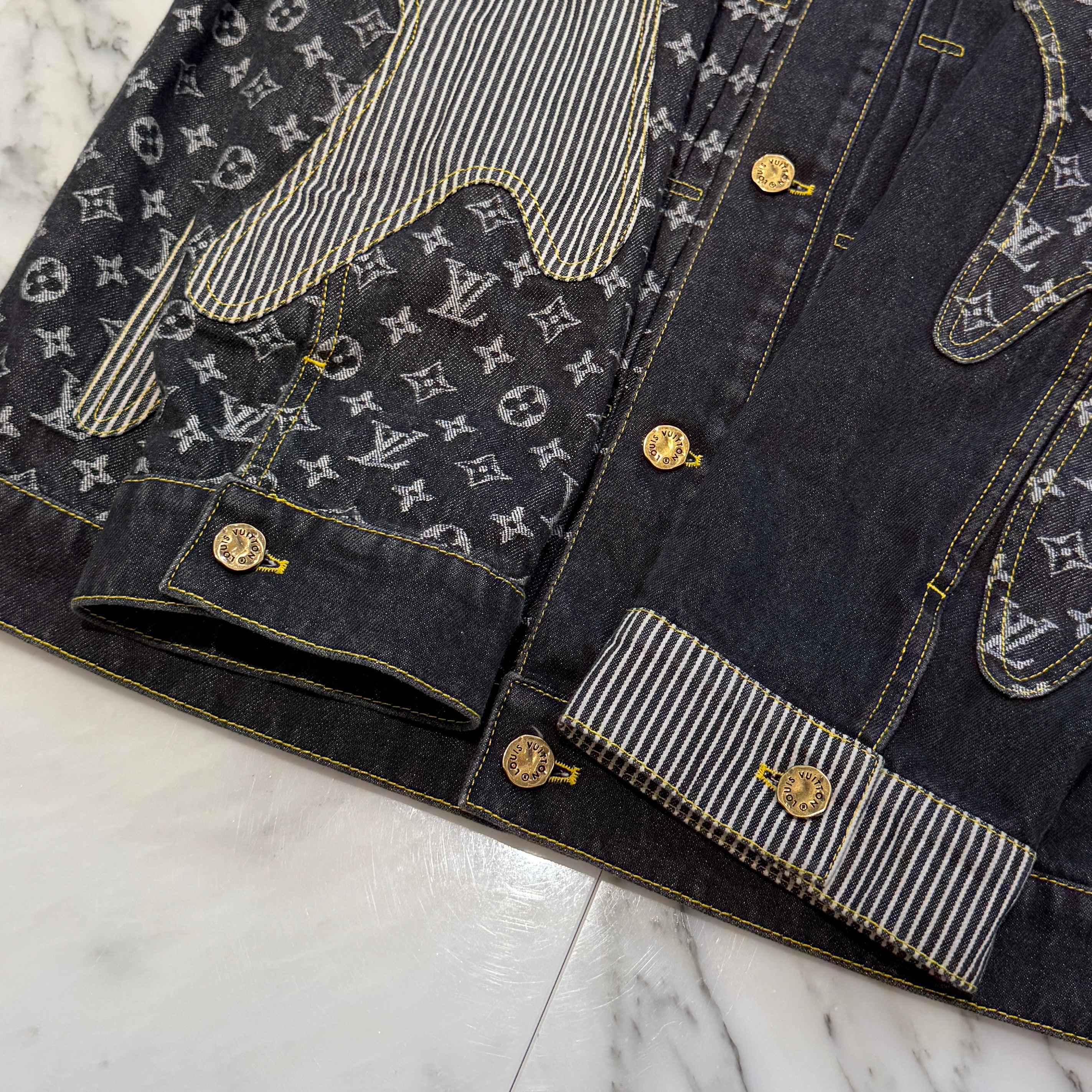 LOUIS VUITTON × NIGO 2022SS Monogram Crazy Denim Jacket 1A9K64 Size 54 ルイヴィトン × ニゴー モノグラムクレイジー デニムジャケット サイズ54