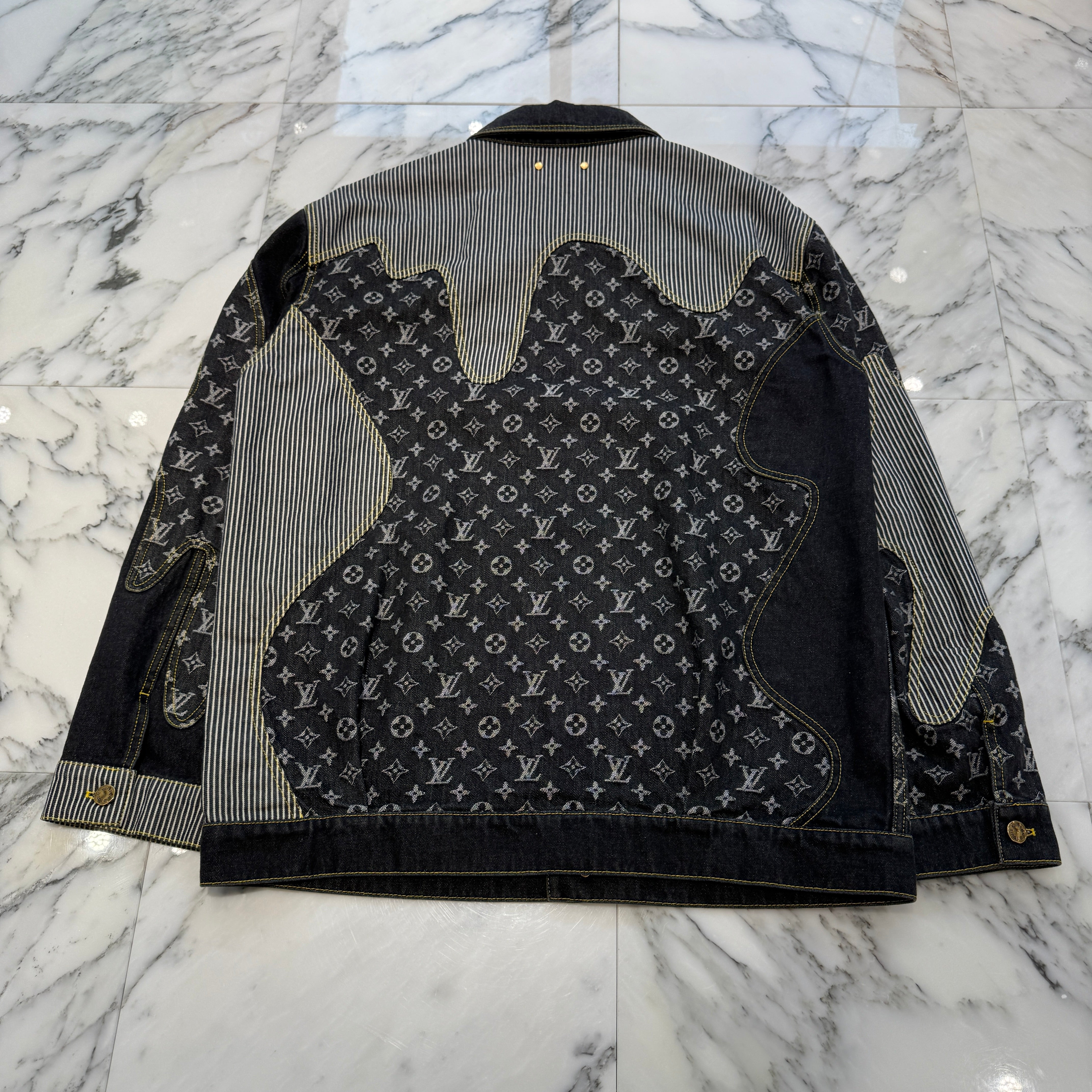 LOUIS VUITTON × NIGO 2022SS Monogram Crazy Denim Jacket 1A9K64 Size 54 ルイヴィトン × ニゴー モノグラムクレイジー デニムジャケット サイズ54
