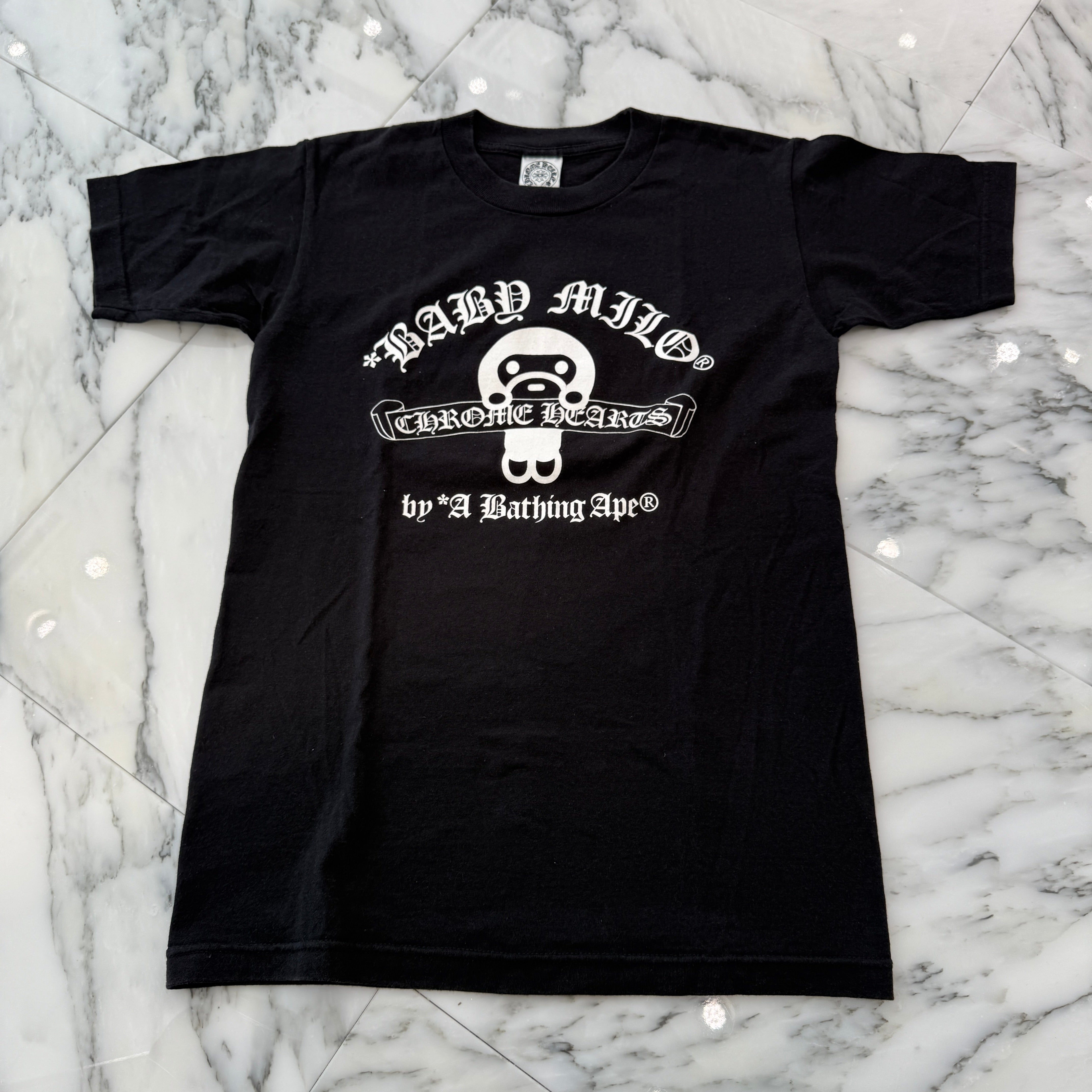 CHROME HEARTS × A BATHING APE Baby Milo Scroll Tee Size S クロムハーツ × アベイシングエイプ ベイビーマイロ スクロール Tシャツ サイズS