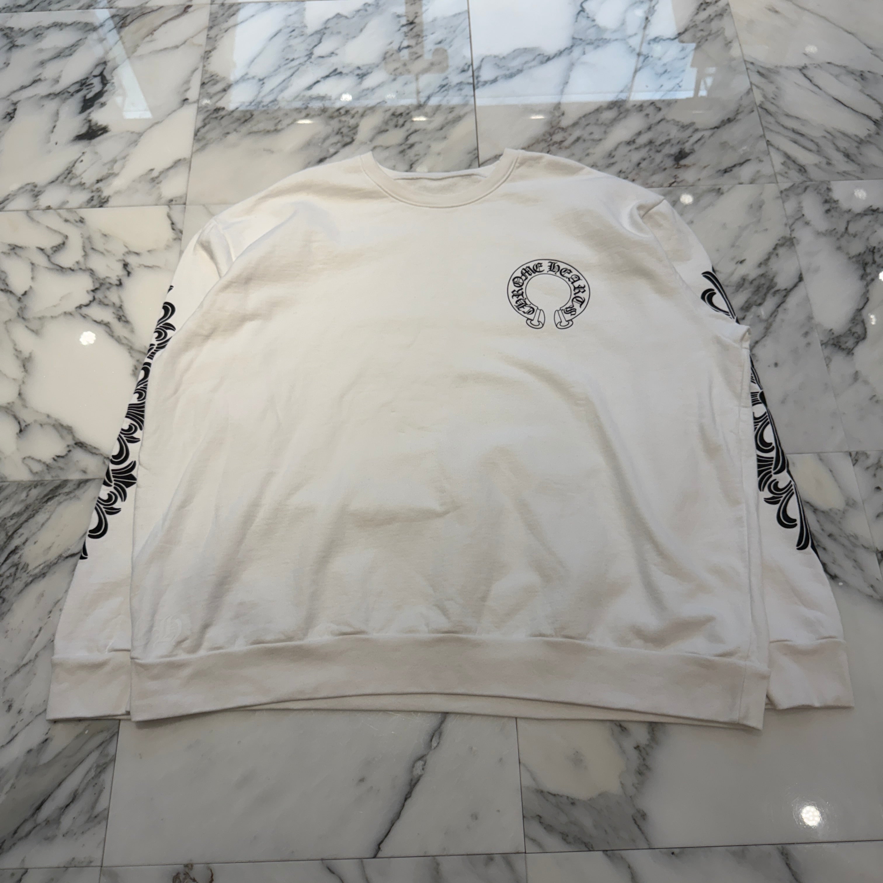 CHROME HEARTS Floral Cross Horseshoe Crewneck Sweat Shirts Size XL クロムハーツ フローラルクロス ホースシュー クルーネック スウェットシャツ サイズXL