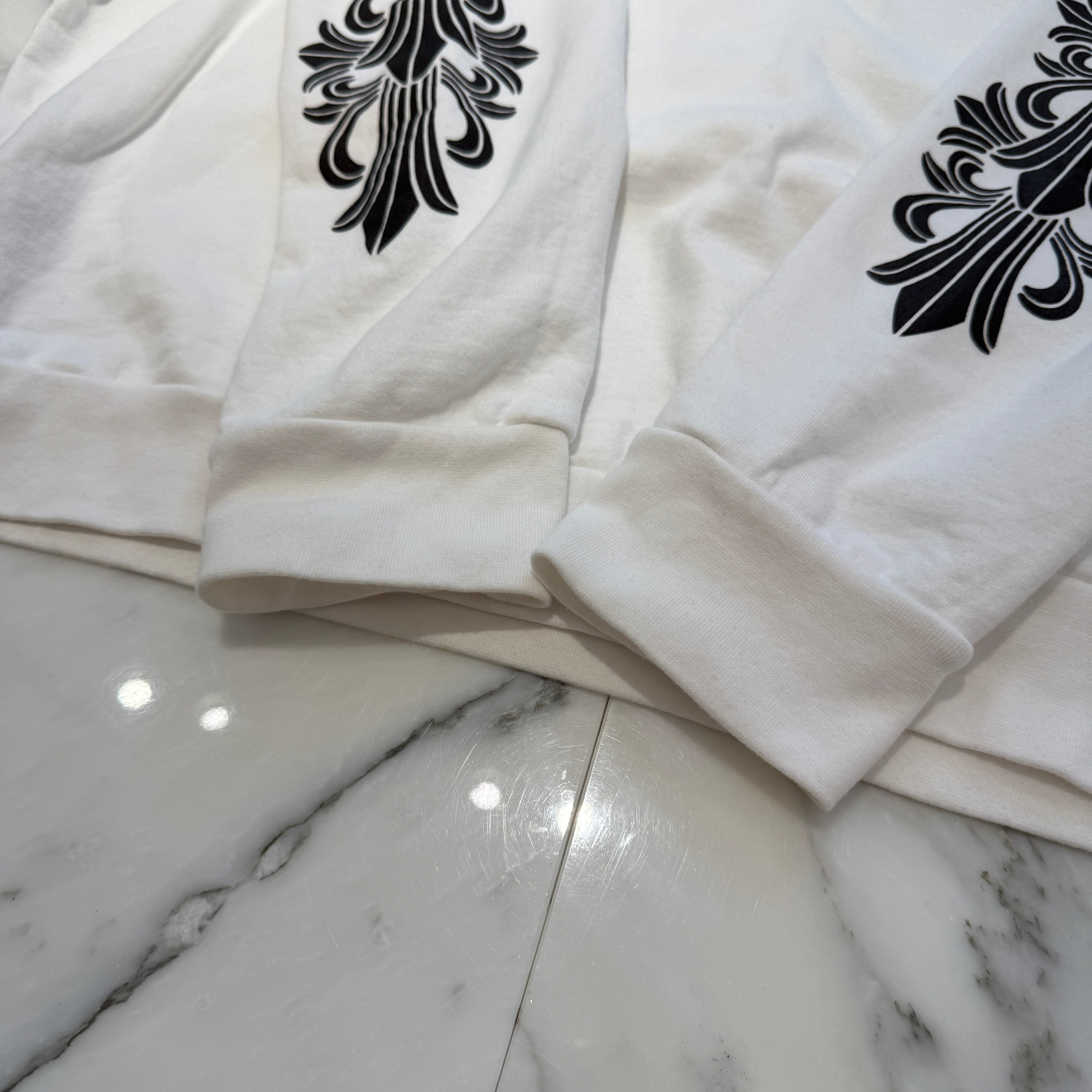 CHROME HEARTS Floral Cross Horseshoe Crewneck Sweat Shirts Size XL クロムハーツ フローラルクロス ホースシュー クルーネック スウェットシャツ サイズXL