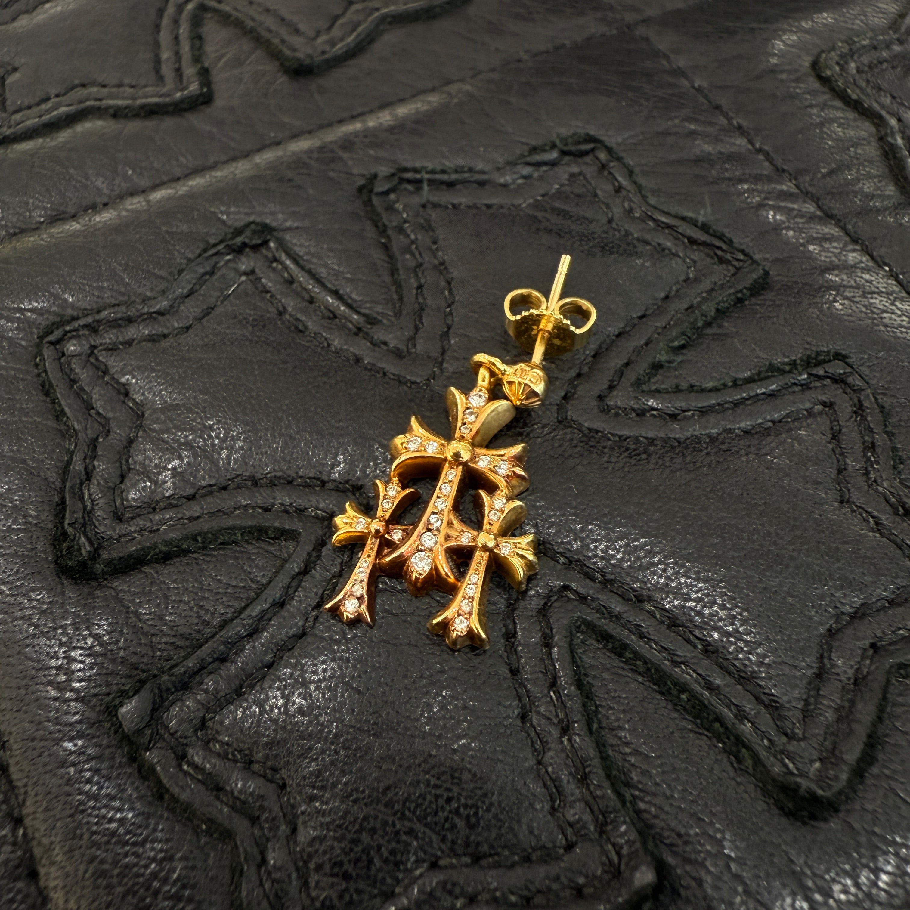 CHROME HEARTS 22K Triple Cross Earring Pave Diamond クロムハーツ 22K トリプルクロス イヤリング ピアス パヴェダイヤモンド