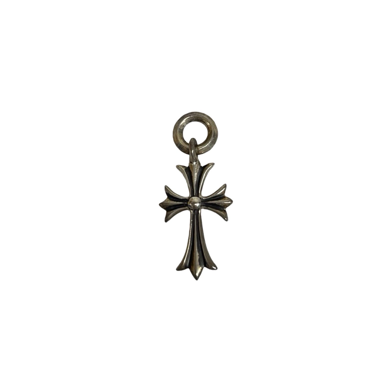 CHROME HEARTS Tiny Cross Charm