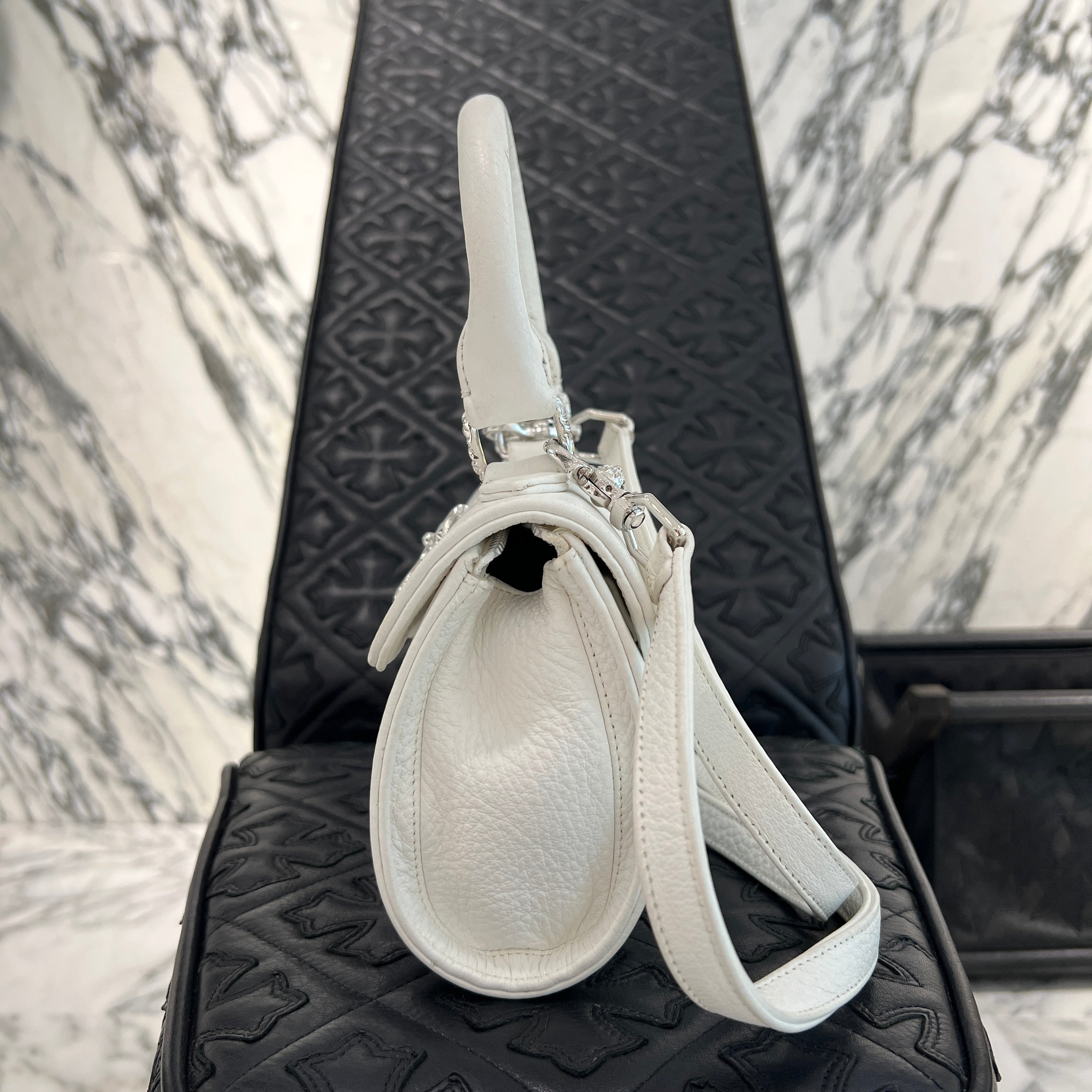 CHROME HEARTS DOG ADAMS Silver Cross Leather Shoulder Hand Bag クロムハーツ ドッグアダムズ シルバークロス レザー ショルダー ハンドバッグ