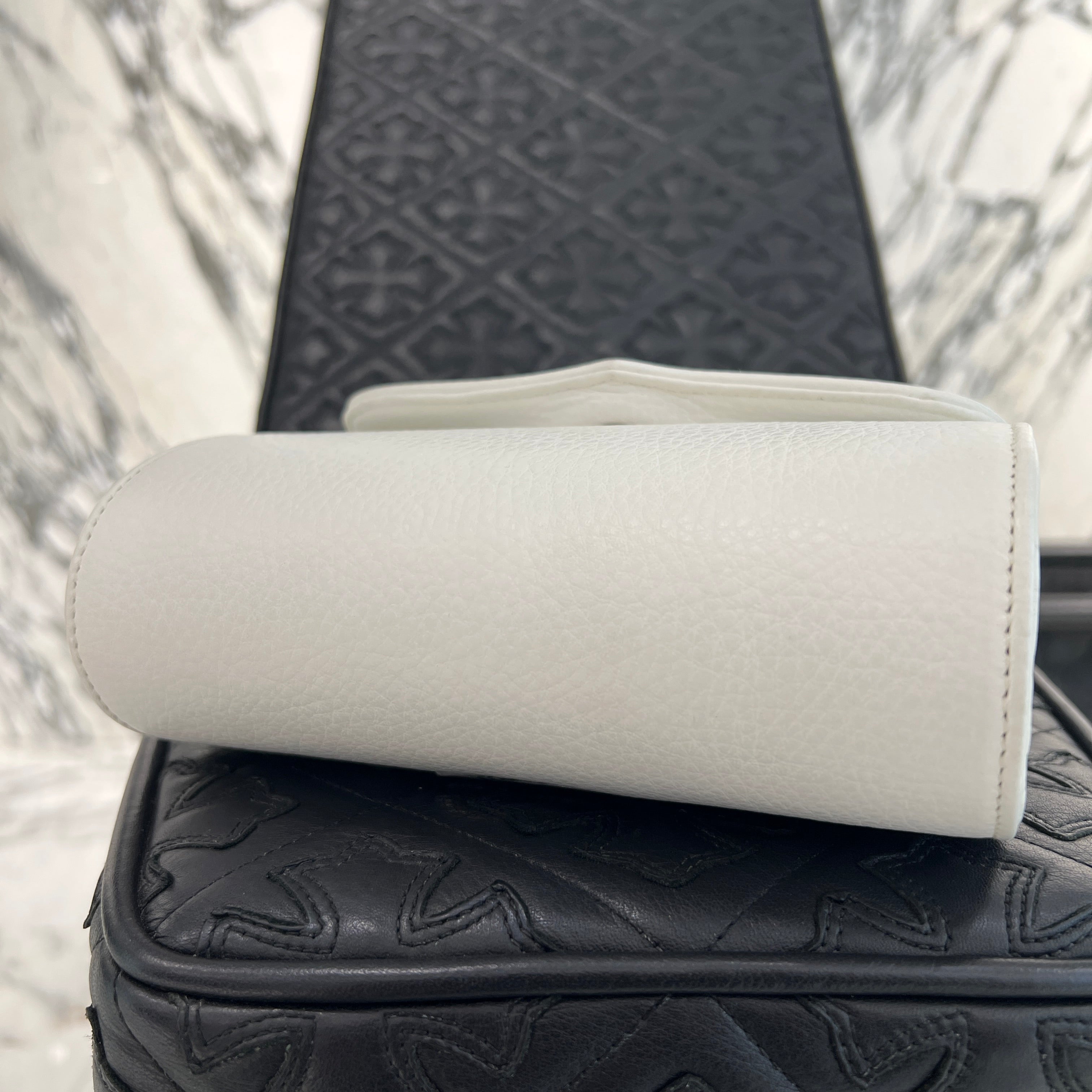 CHROME HEARTS DOG ADAMS Silver Cross Leather Shoulder Hand Bag クロムハーツ ドッグアダムズ シルバークロス レザー ショルダー ハンドバッグ