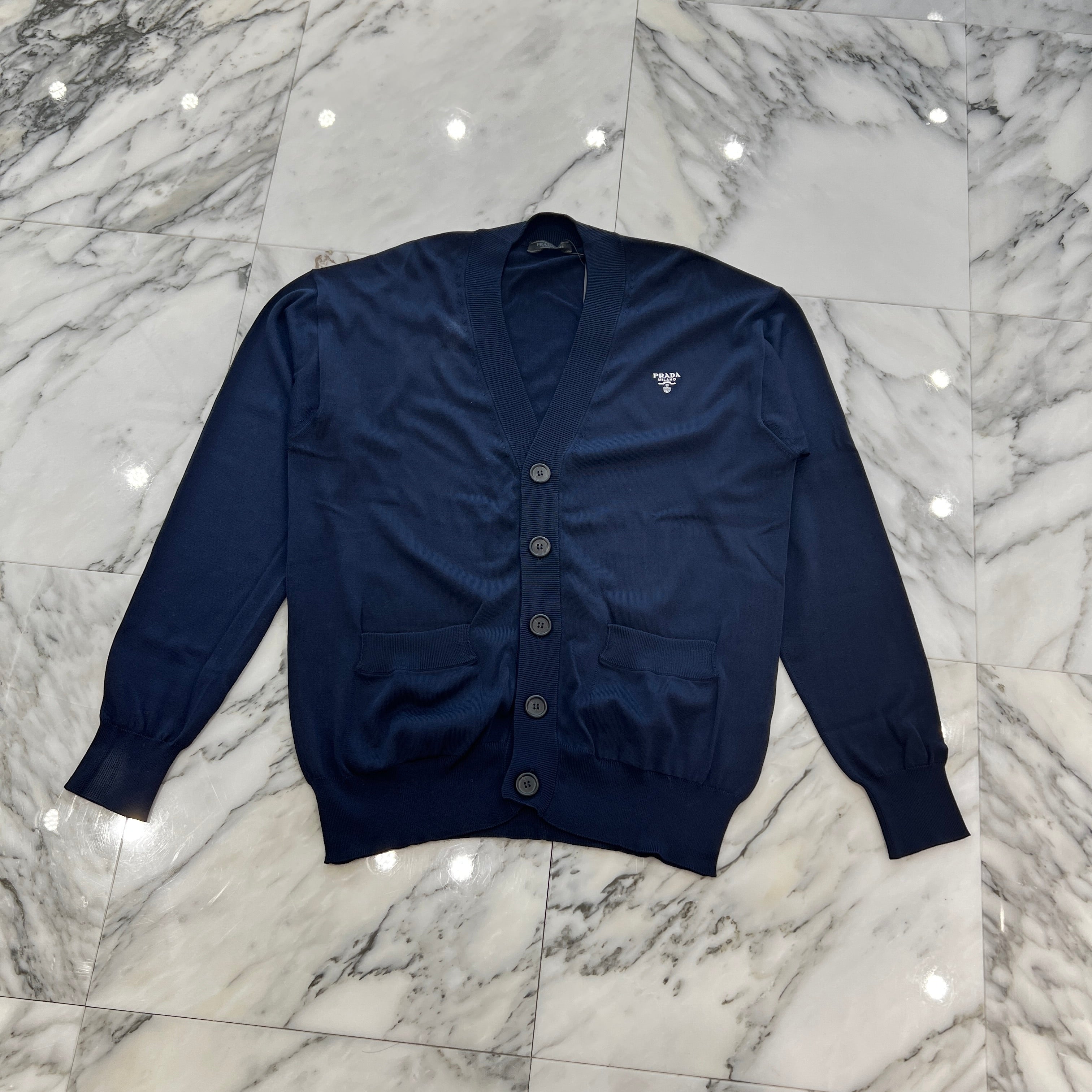 PRADA 2023AW Logo Embroidered V-Neck Silk Cardigan Size 48 プラダ ロゴ刺繍Vネックシルクカーディガン サイズ48