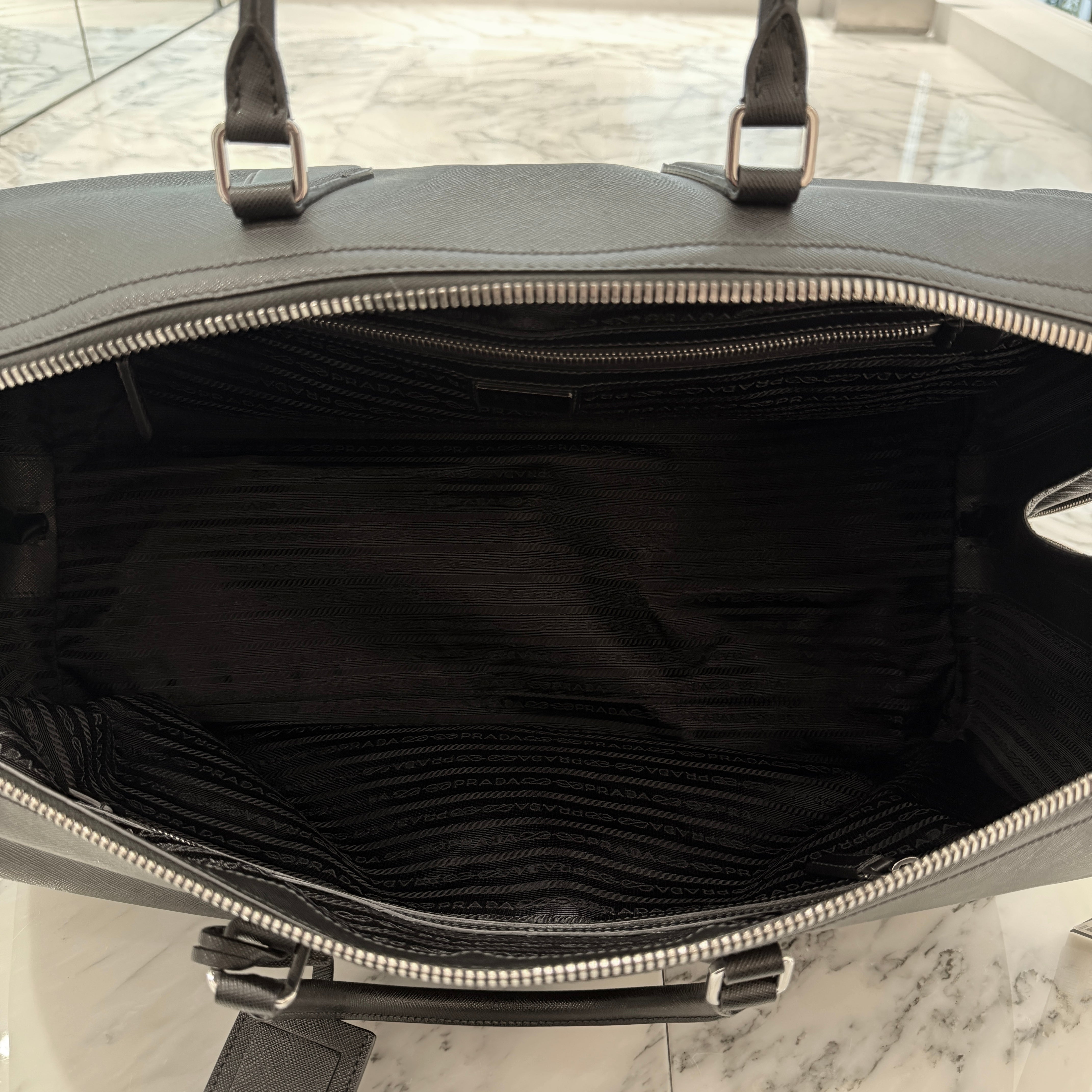 PRADA 2024SS Saffiano Leather Duffle Bag 2VC018_9Z2_F0002_V_OOO プラダ サフィアーノレザー ダッフルバッグ