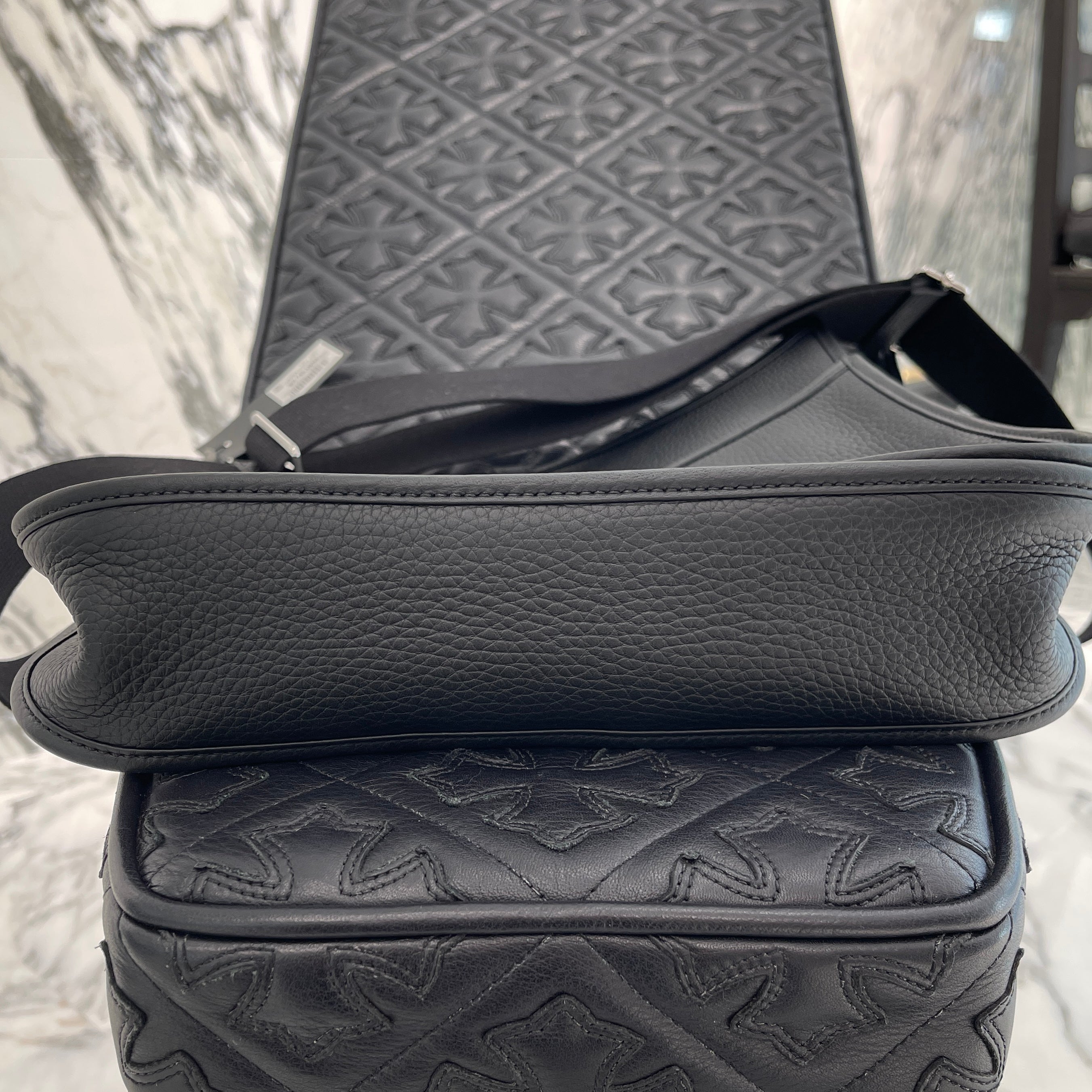 HERMES Evelyne Trois PM 29 "Noir" W刻印 エルメス エブリン トロワ PM 29 "ノワール" レザーショルダーバッグ