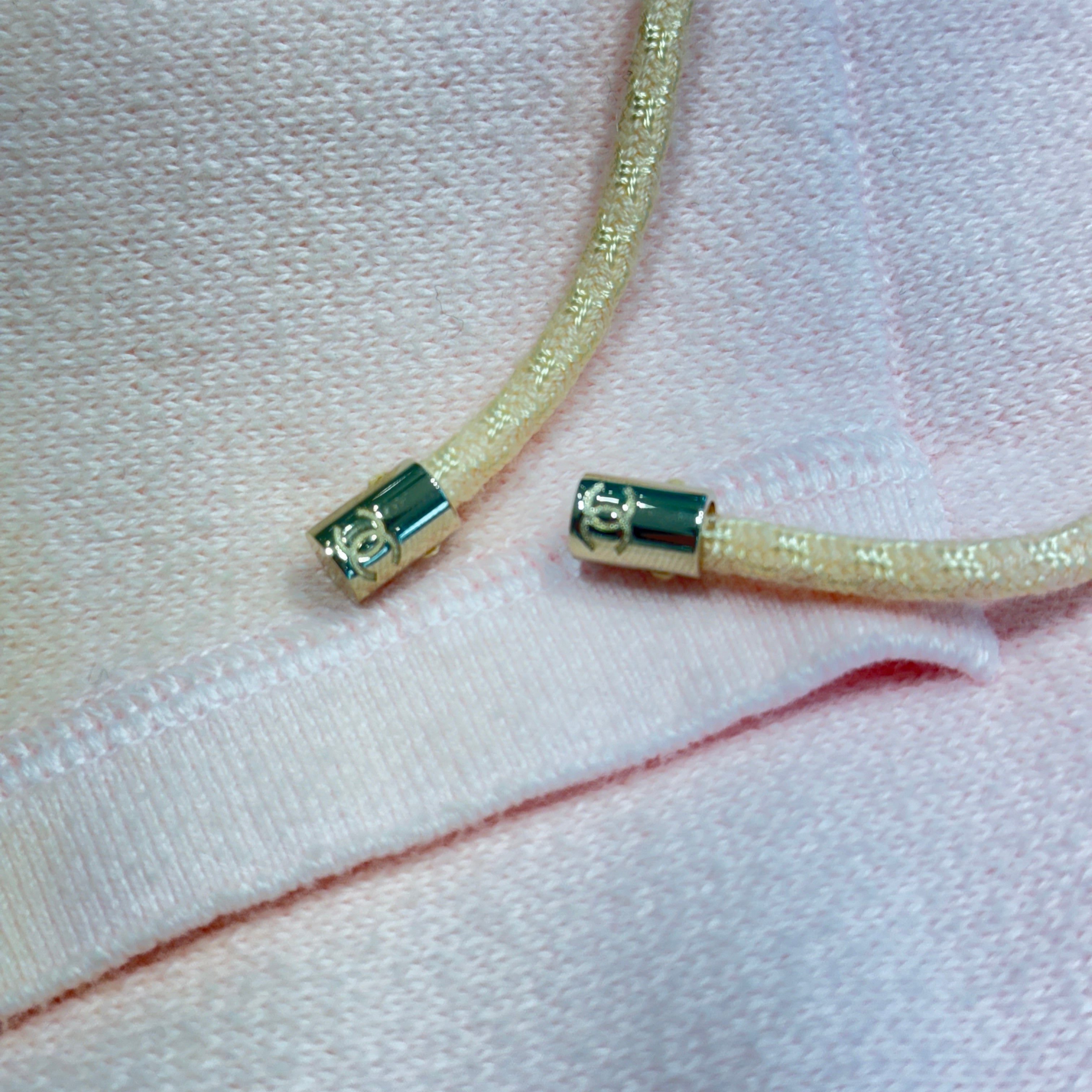 CHANEL Coco Mark Embroidery Gradient Cotton Pullover Hoodie P76494K10994 Size L シャネル ココマーク刺繍 グラデーション コットンプルオーバーフーディ プルオーバーパーカー サイズL