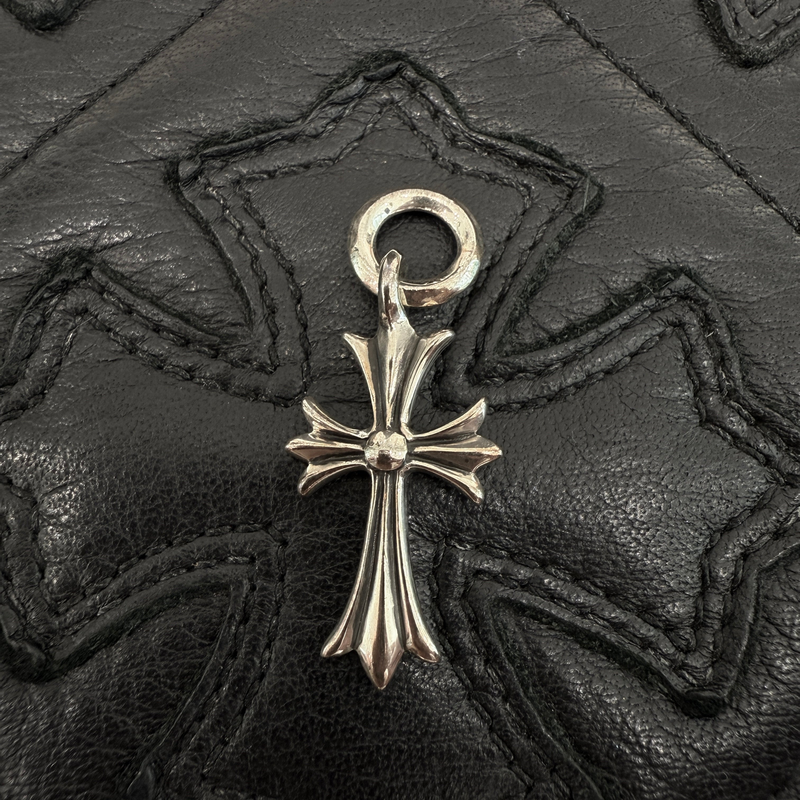 CHROME HEARTS Tiny Cross Charm Pendant Top クロムハーツ タイニークロス チャーム ペンダントトップ