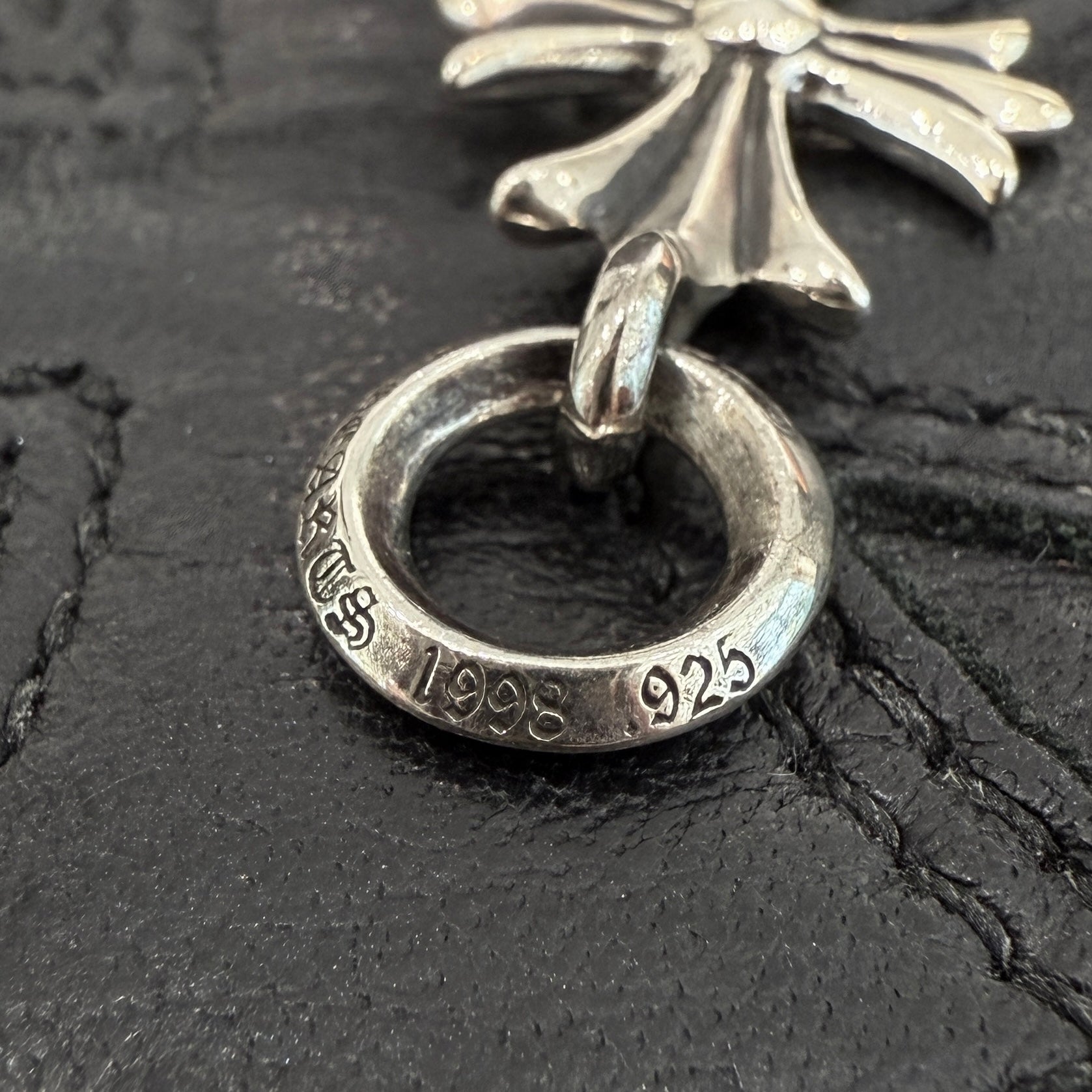 CHROME HEARTS Tiny Cross Charm Pendant Top クロムハーツ タイニークロス チャーム ペンダントトップ