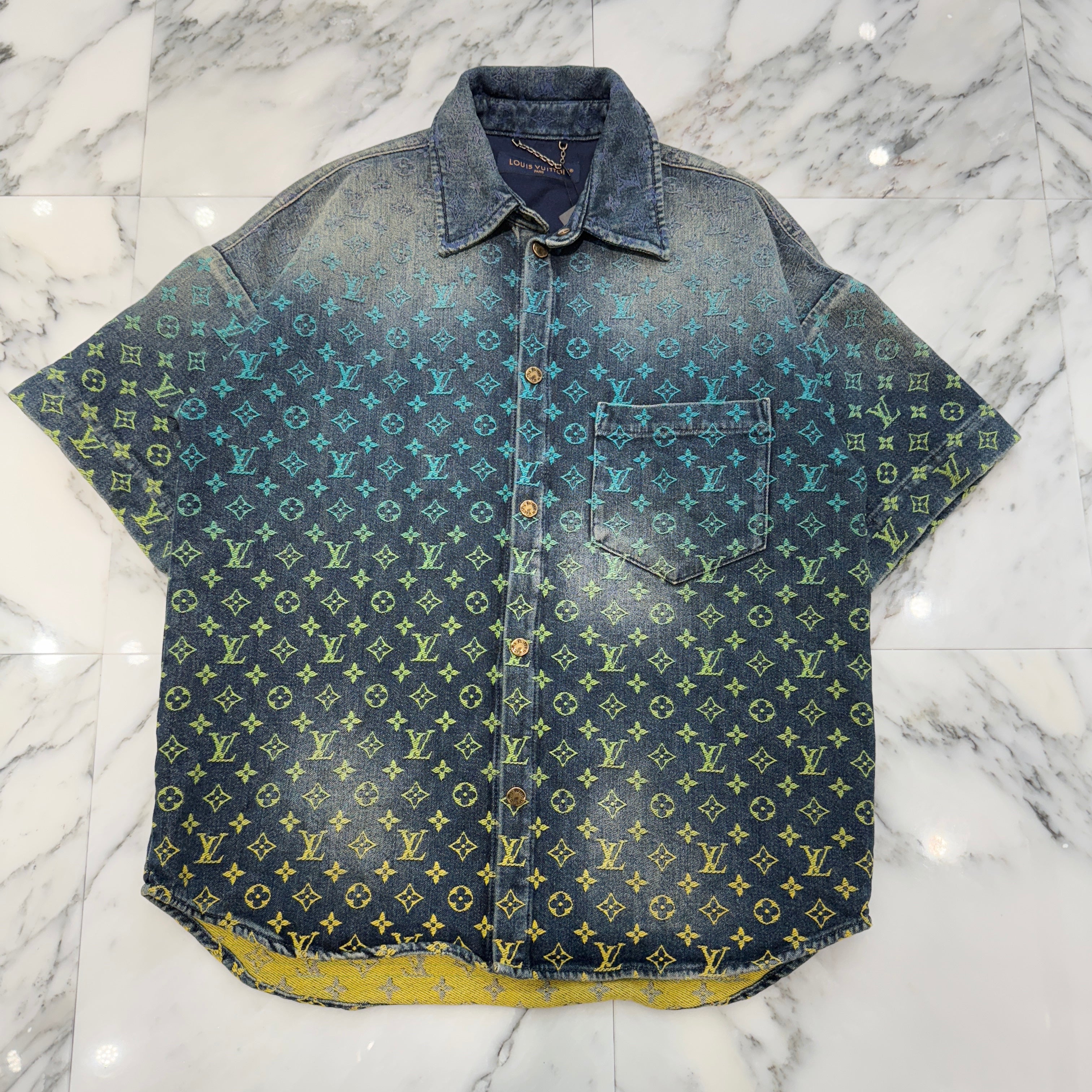LOUIS VUITTON 2023SS Rainbow Monogram Short Sleeve Denim Shirt 1AB91Y Size XS ルイヴィトン レインボーモノグラム ショートスリーブ デニムシャツ サイズXS