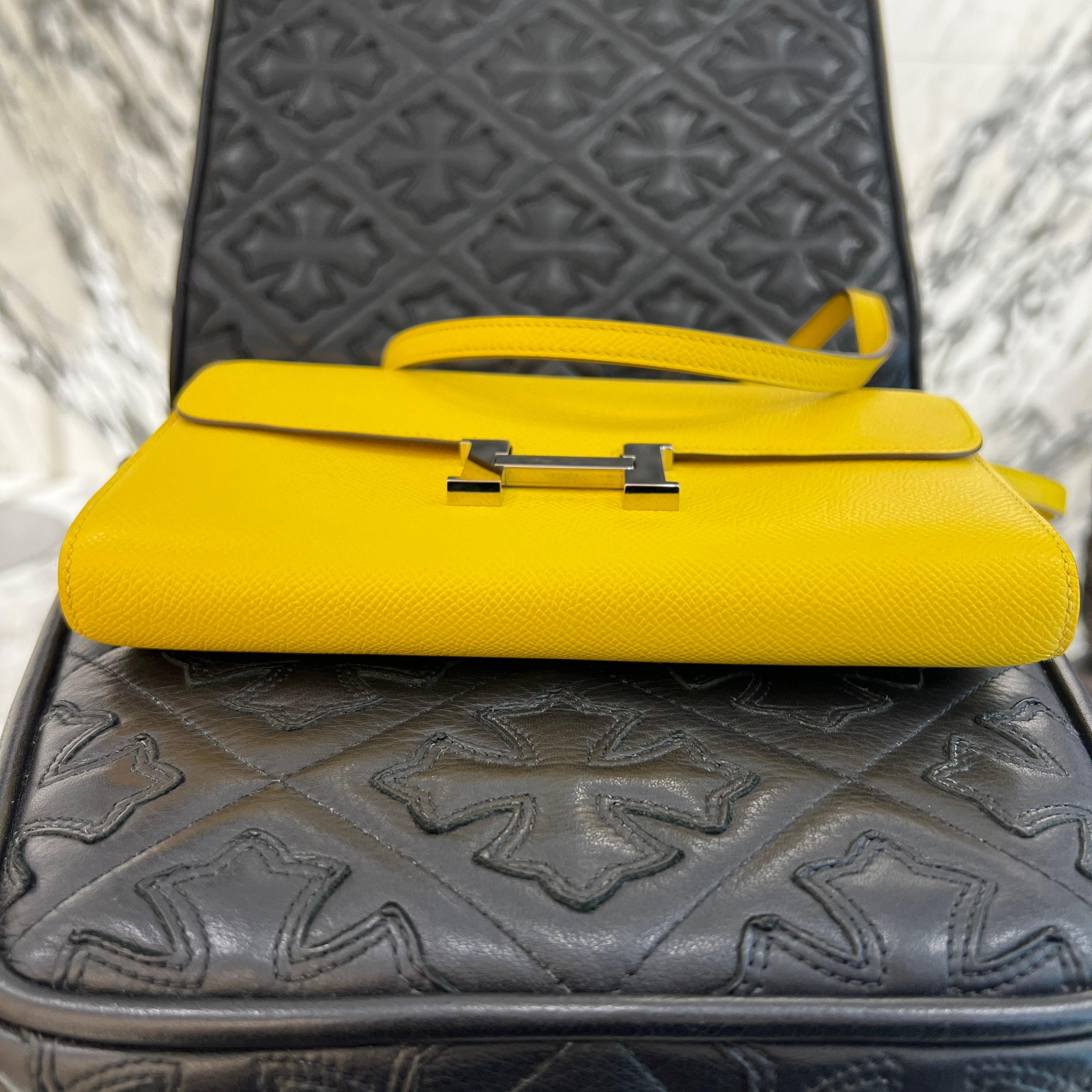HERMES Constance To Go "Jaune Naples" Leather Long Wallet B刻印 エルメス コンスタンス トゥ ゴー "ジョーヌナプル" レザーロングウォレット B刻印