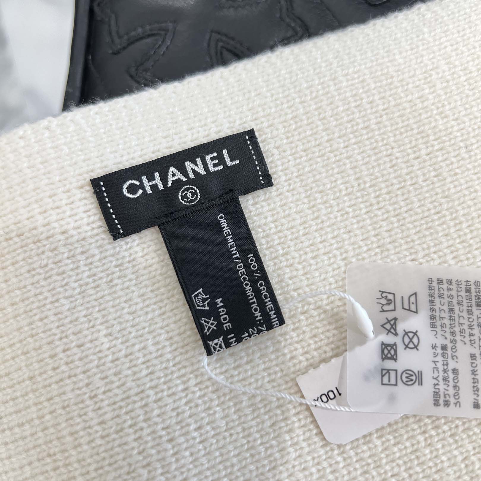 CHANEL Coco Mark Costume Pearl Beaded Cashmere Knit Muffler シャネル ココマーク コスチュームパール ビジュー カシミヤニットマフラー