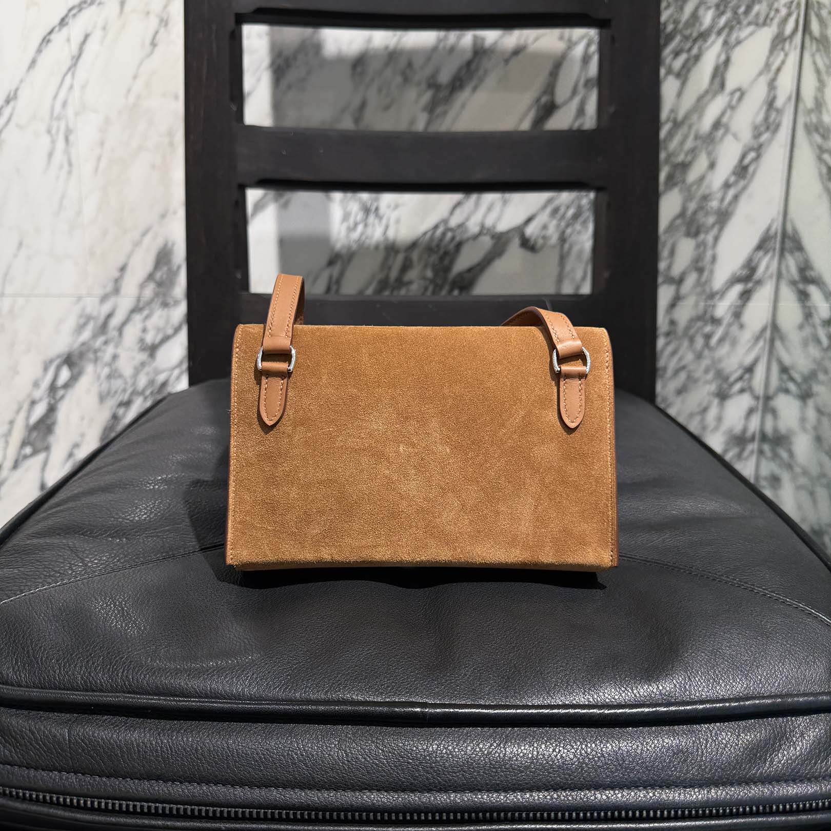 HERMES Hermès Nap To Go "SESAME" Leather Shoulder Wallet K刻印 エルメス エルメスナップ トゥーゴー "セサミ" レザーショルダーウォレット K刻印