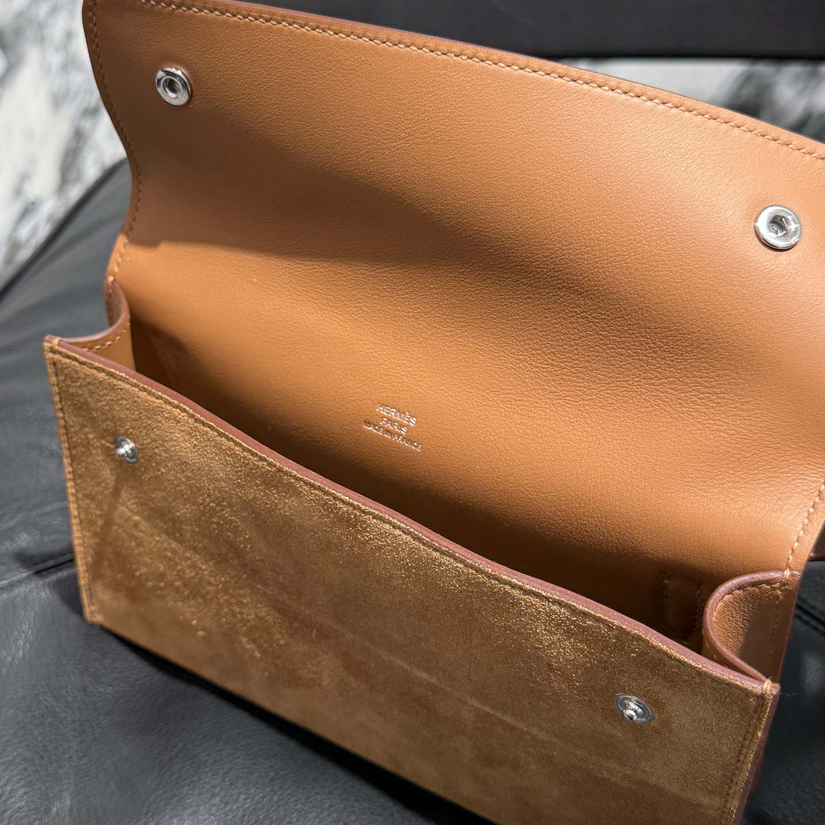 HERMES Hermès Nap To Go "SESAME" Leather Shoulder Wallet K刻印 エルメス エルメスナップ トゥーゴー "セサミ" レザーショルダーウォレット K刻印