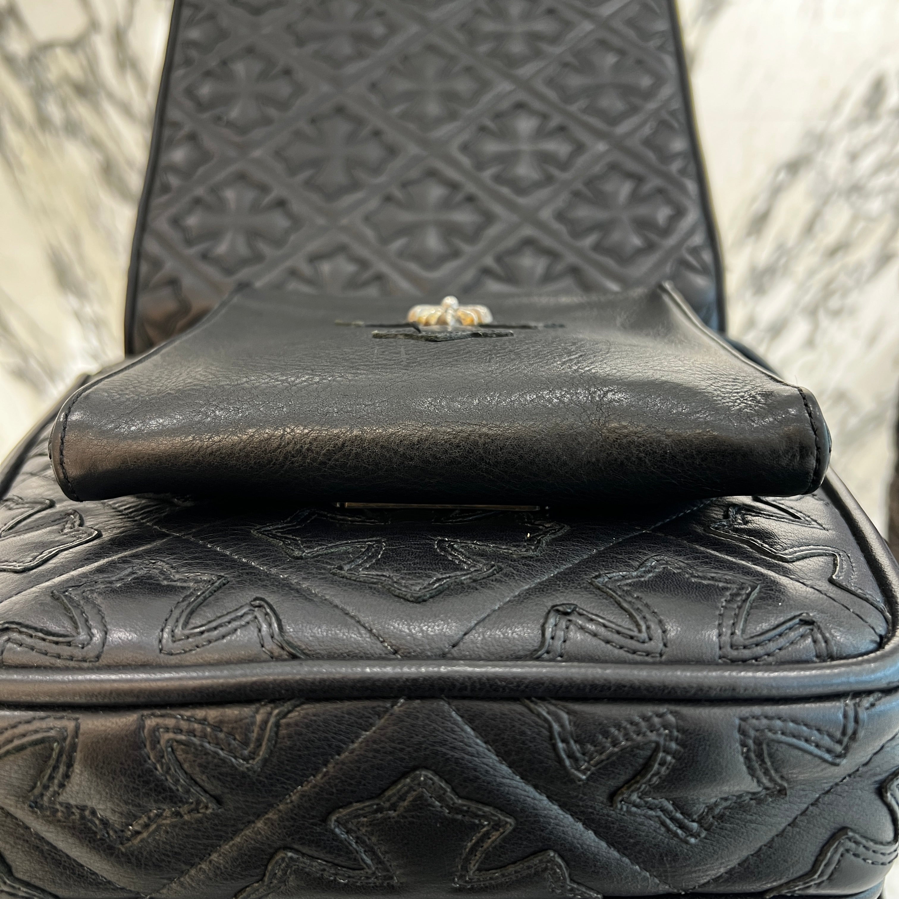 CHROME HEARTS CH Silver Cross Square Pocket Leather Shoulder Bag クロムハーツ CH シルバークロス スクエアポケット レザーショルダーバッグ