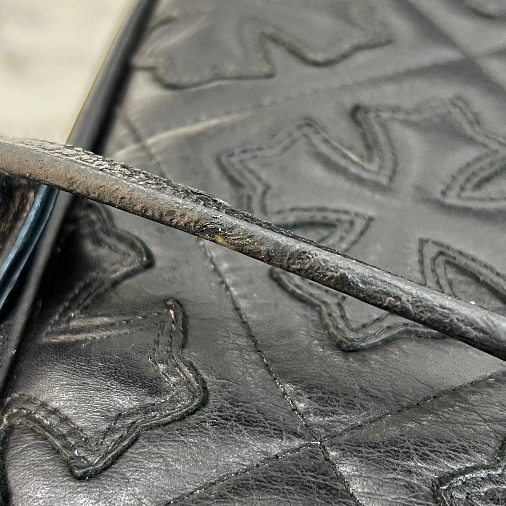 CHROME HEARTS CH Silver Cross Square Pocket Leather Shoulder Bag クロムハーツ CH シルバークロス スクエアポケット レザーショルダーバッグ