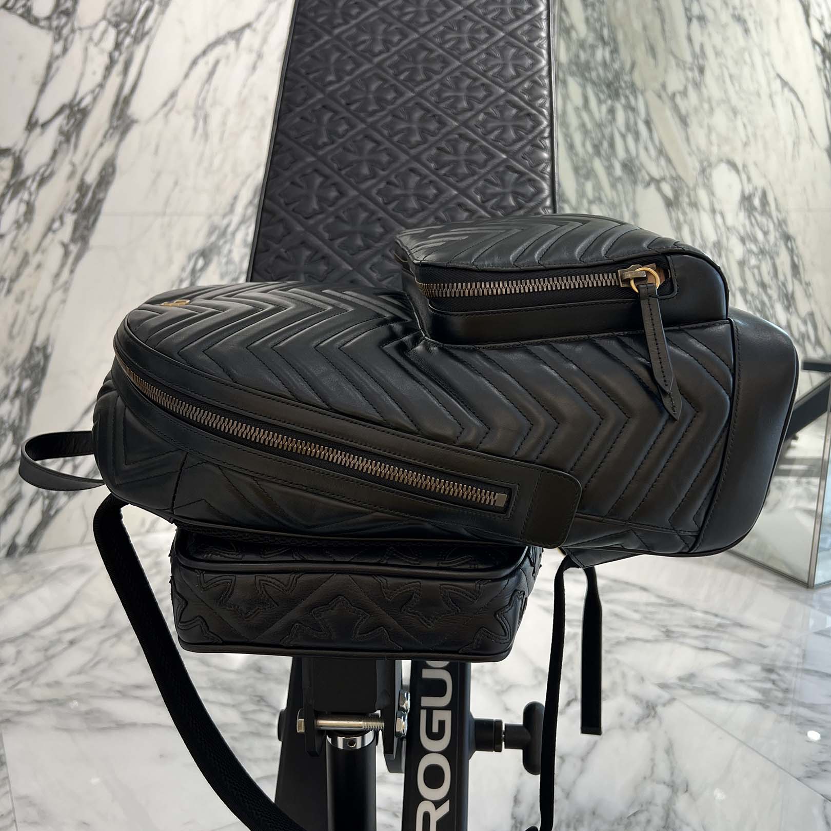 GUCCI GG Marmont Quilted Back Pack グッチ GGマーモント キルティングバッグパック