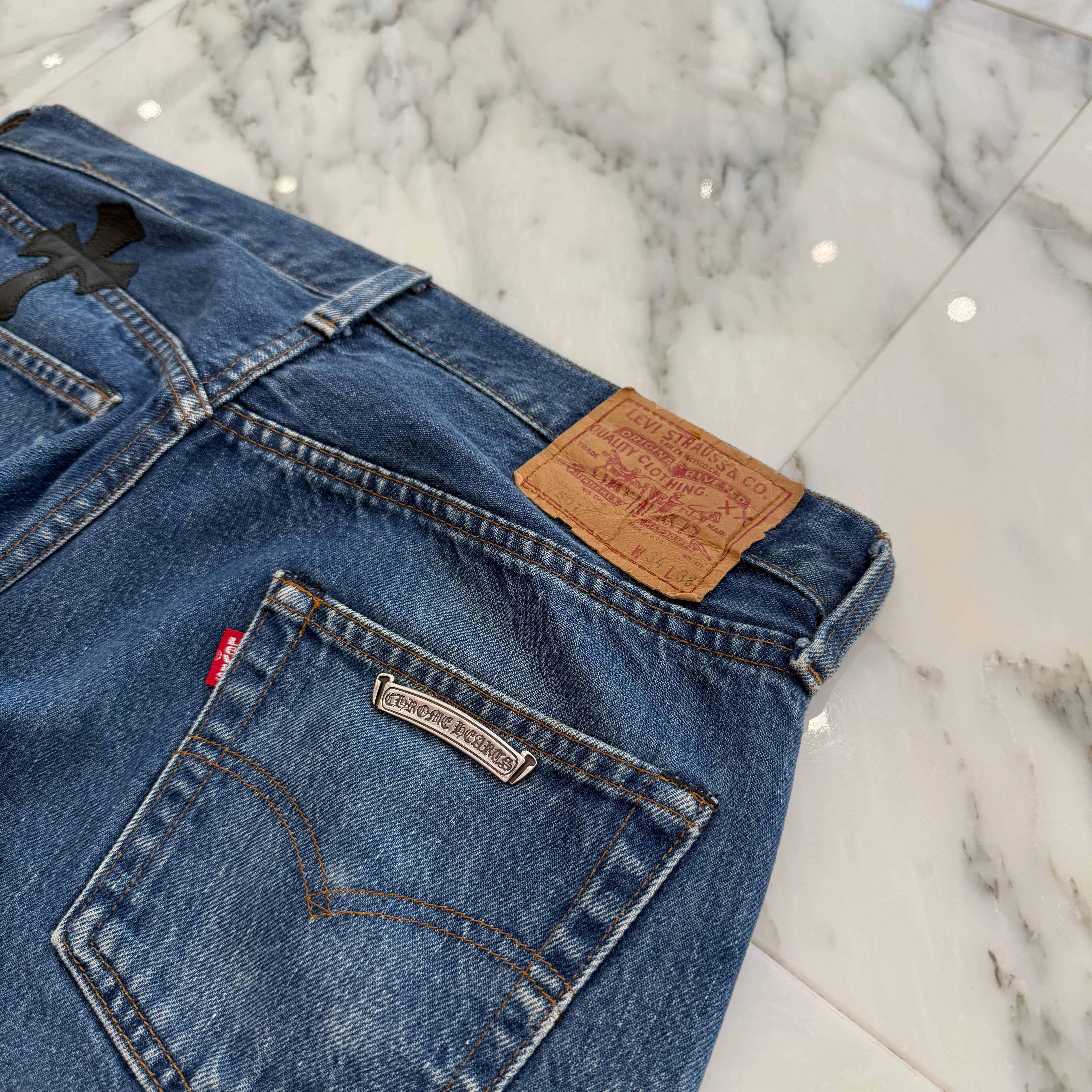 CHROME HEARTS × Levi's Body VNTG Cross Leather Patch Jeans Size 30 クロムハーツ × リーバイスボディ ヴィンテージ クロスレザーパッチ ジーンズ デニムパンツ サイズ30