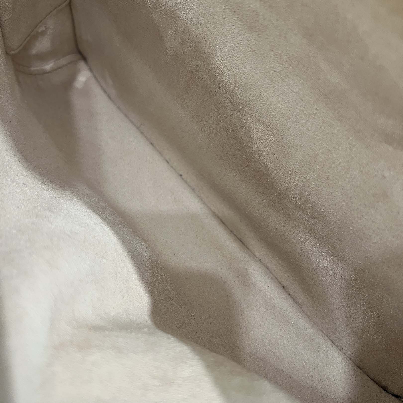 GUCCI GG Marmont Quilted Back Pack グッチ GGマーモント キルティングバッグパック