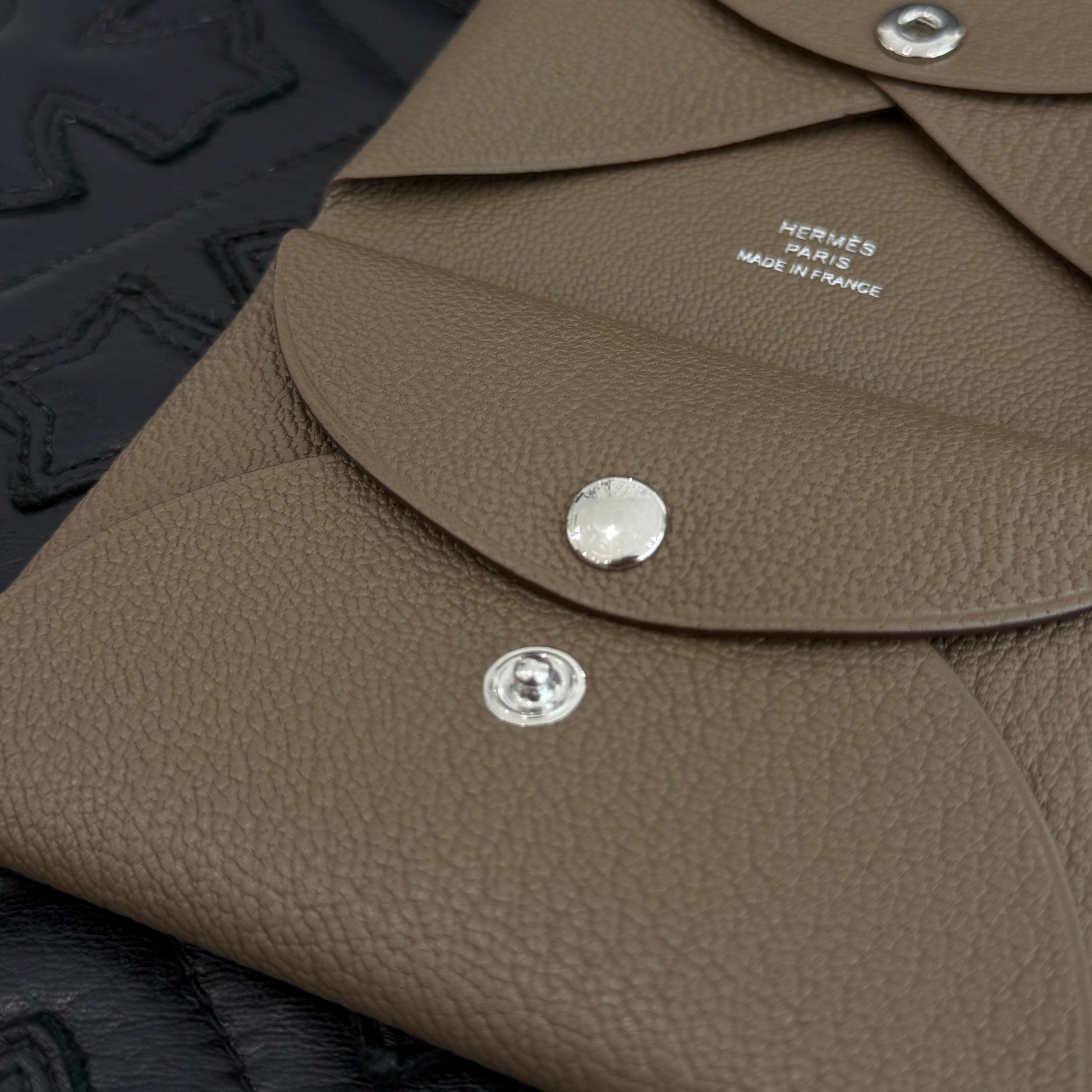 HERMES Calvi Duo Card Case "Etoupe" W刻印 エルメス カルヴィデュオ カードケース "エトゥープ" W刻印