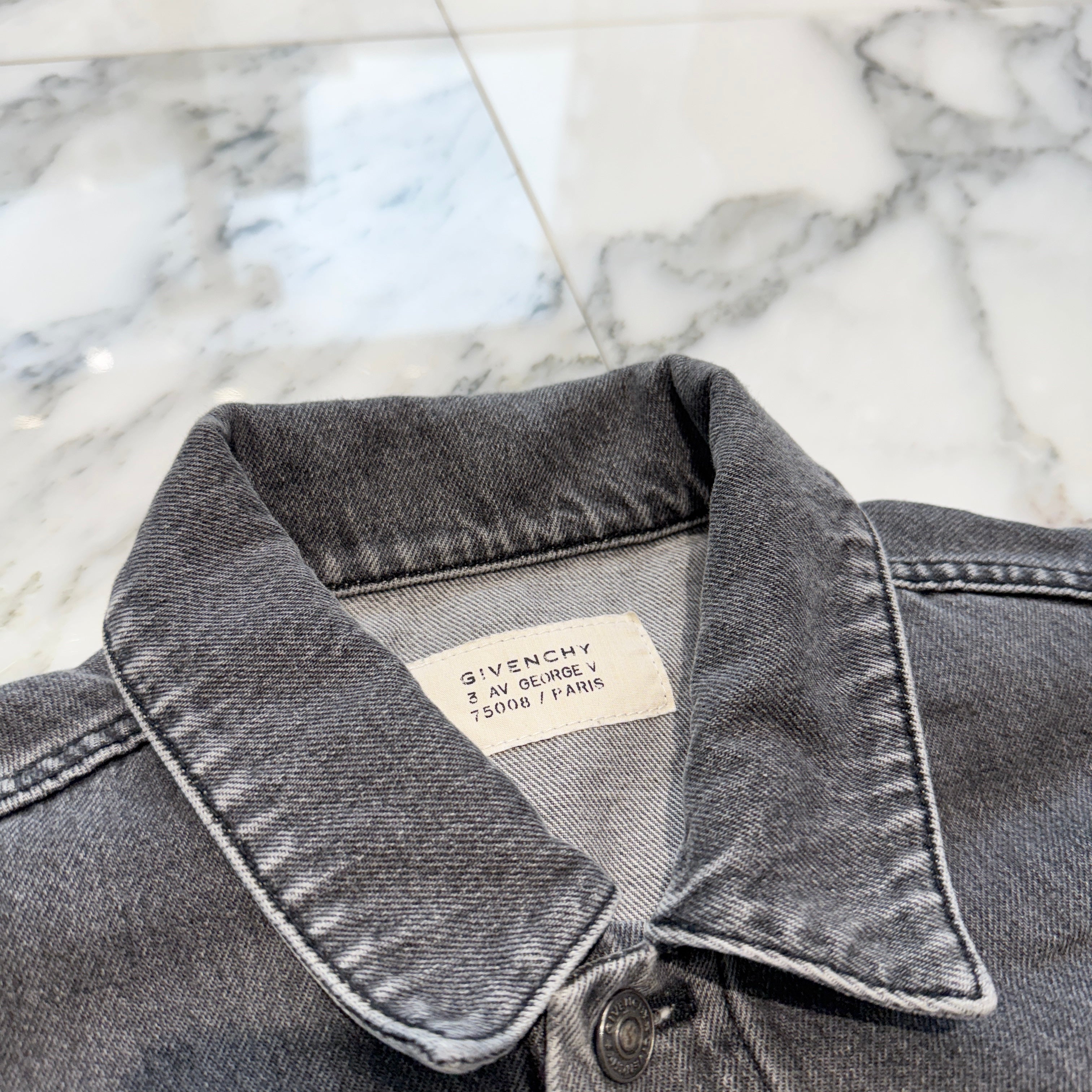 GIVENCHY Gradient Vintage Denim Jacket BM00KT50JG Size M ジバンシィ グラデーション ヴィンテージ デニムジャケット サイズM