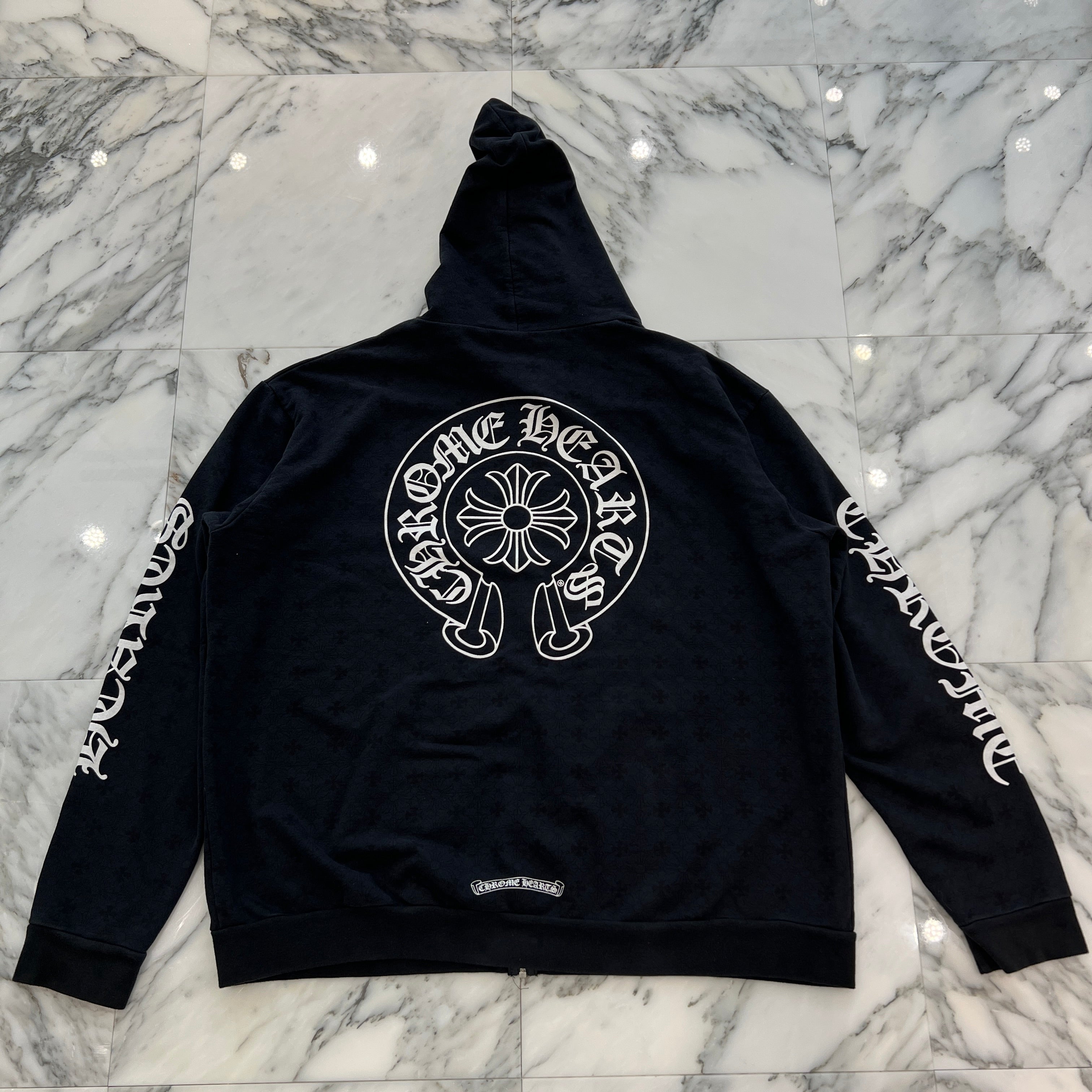 CHROME HEARTS Vertical Logo Hoodie クロムハーツ フーディ CHROME HEARTS Vertical Logo CH Plus Zip Up Hoodie Size XL