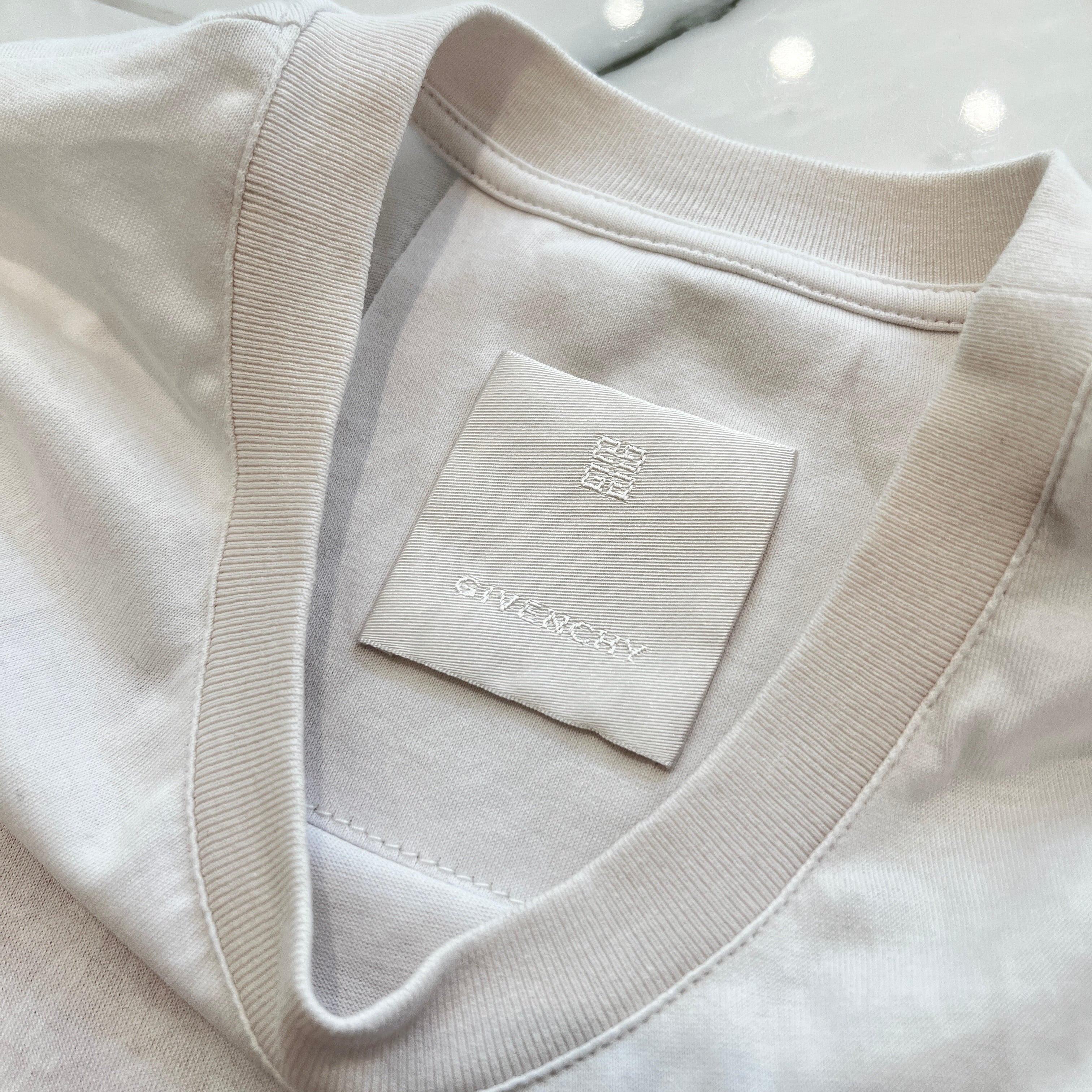 GIVENCHY 2022SS 4G Embroidered Logo Classic Fit Tee BW707Z3ZAB Size XS ジバンシー 4G 刺繍ロゴ クラシックフィット Tシャツ サイズXS