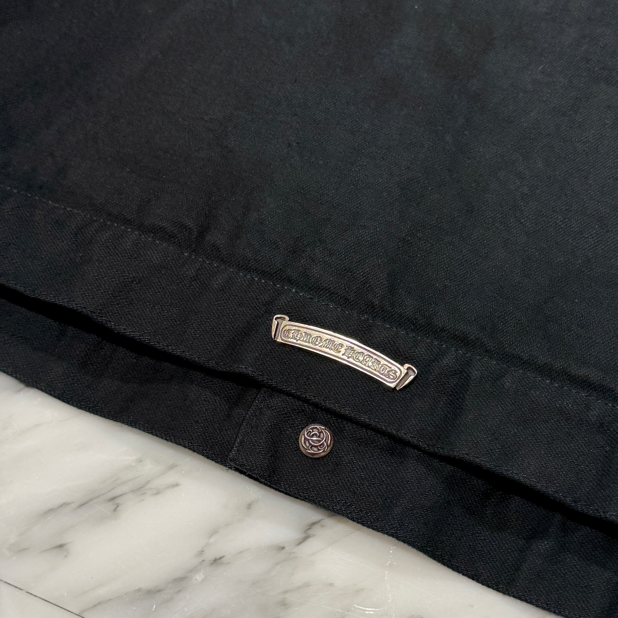 CHROME HEARTS Floral Cross Leather Patch Flare Knee Sleeve Denim Jacket Size XXL クロムハーツ フローラルクロス レザーパッチ フレアニー スリーブ デニムジャケット サイズXXL