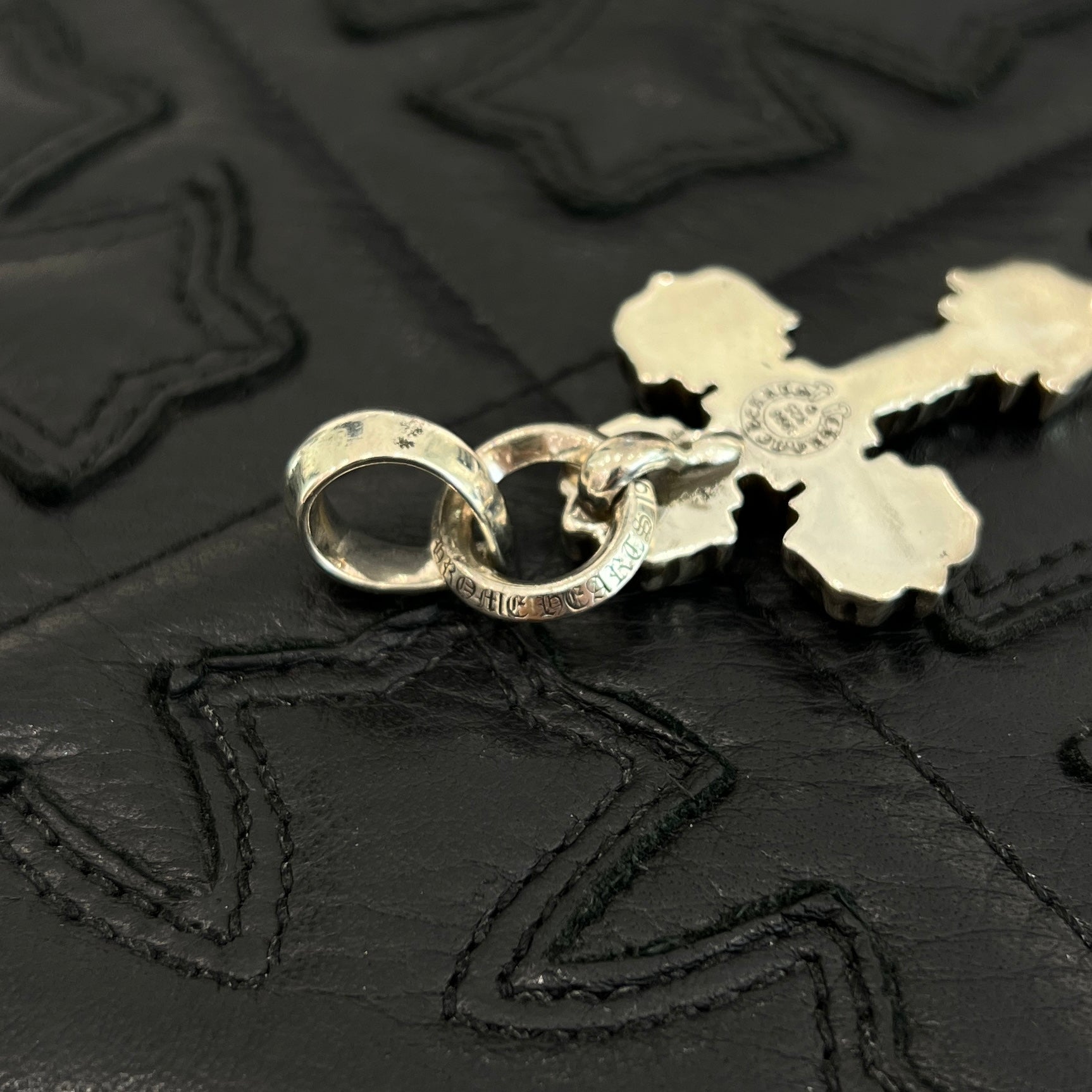 CHROME HEARTS Filigree CH Cross XS Pendant Top With Bail クロム