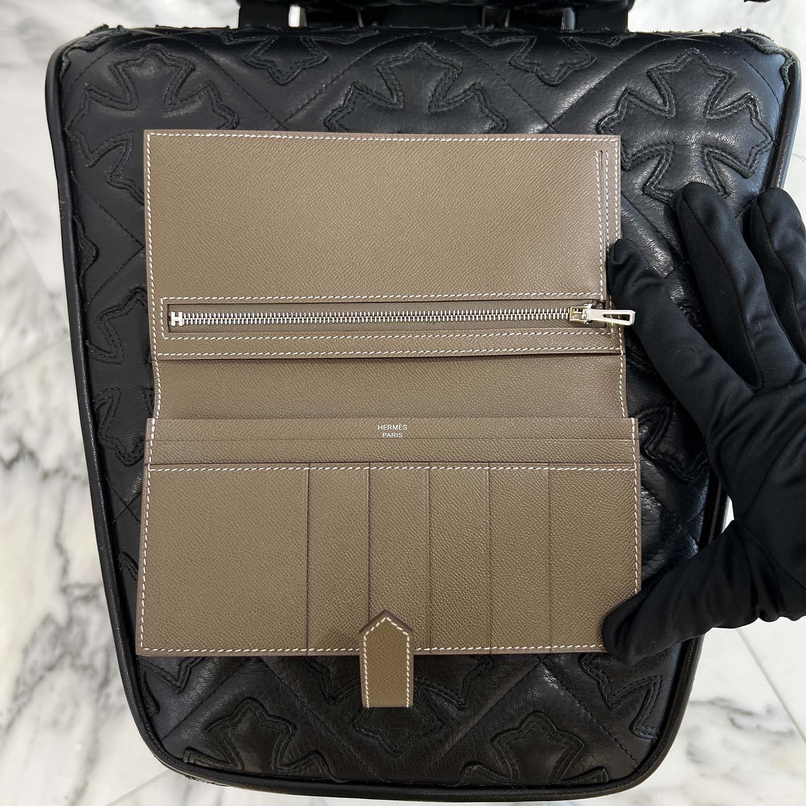 HERMES Bearn Soufflet ”Etoupe” Leather Wallet K刻印 エルメス ベアンスフレ ”エトゥープ” レザーウォレット K刻印