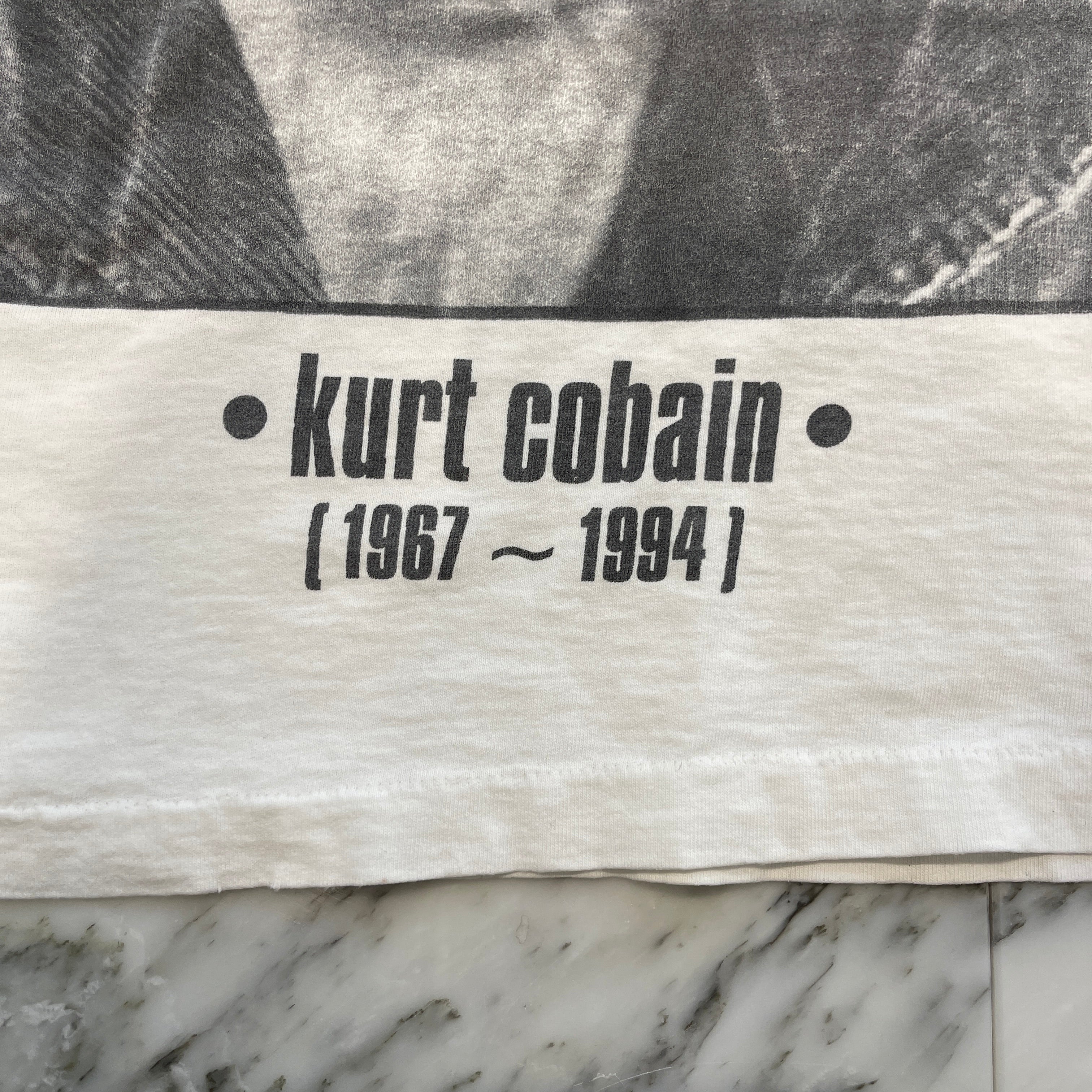VINTAGE Kurt Cobain カートコバーン NIRVANA ニルヴァーナ Tシャツ 