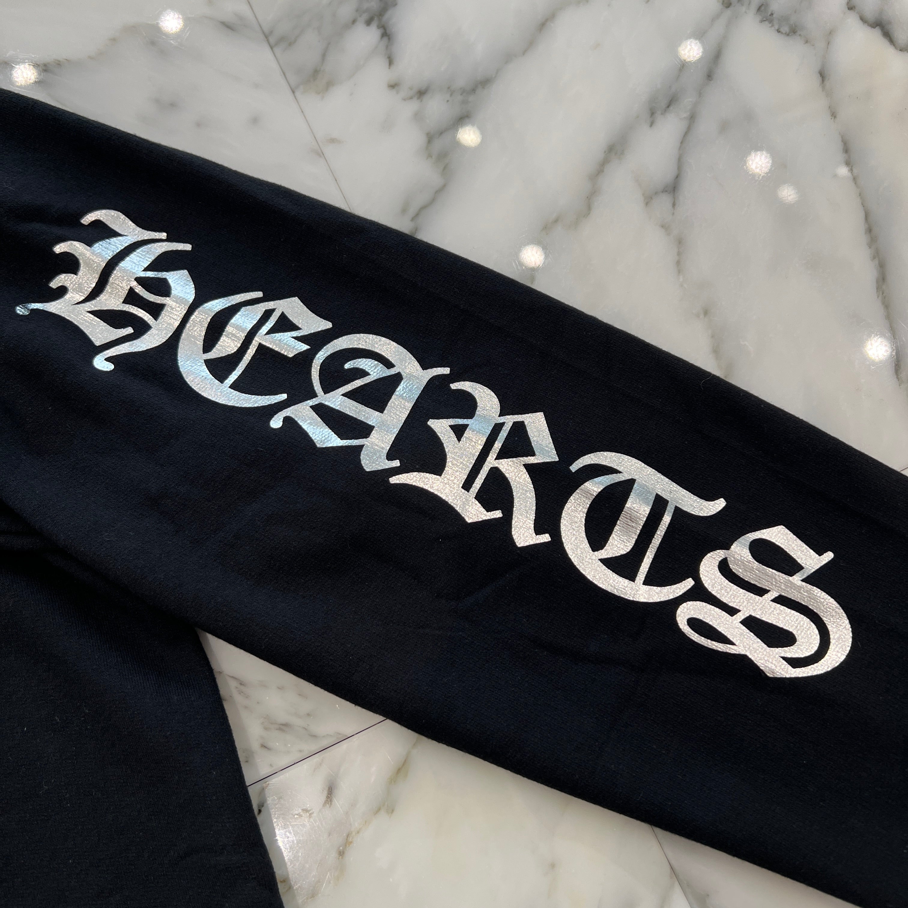 CHROME HEARTS 2025AW 1988 Silver Vertical Logo Pullover Hoodie Size L クロムハーツ 1988 シルバー ヴァーティカルロゴ プルオーバーフーディー サイズL