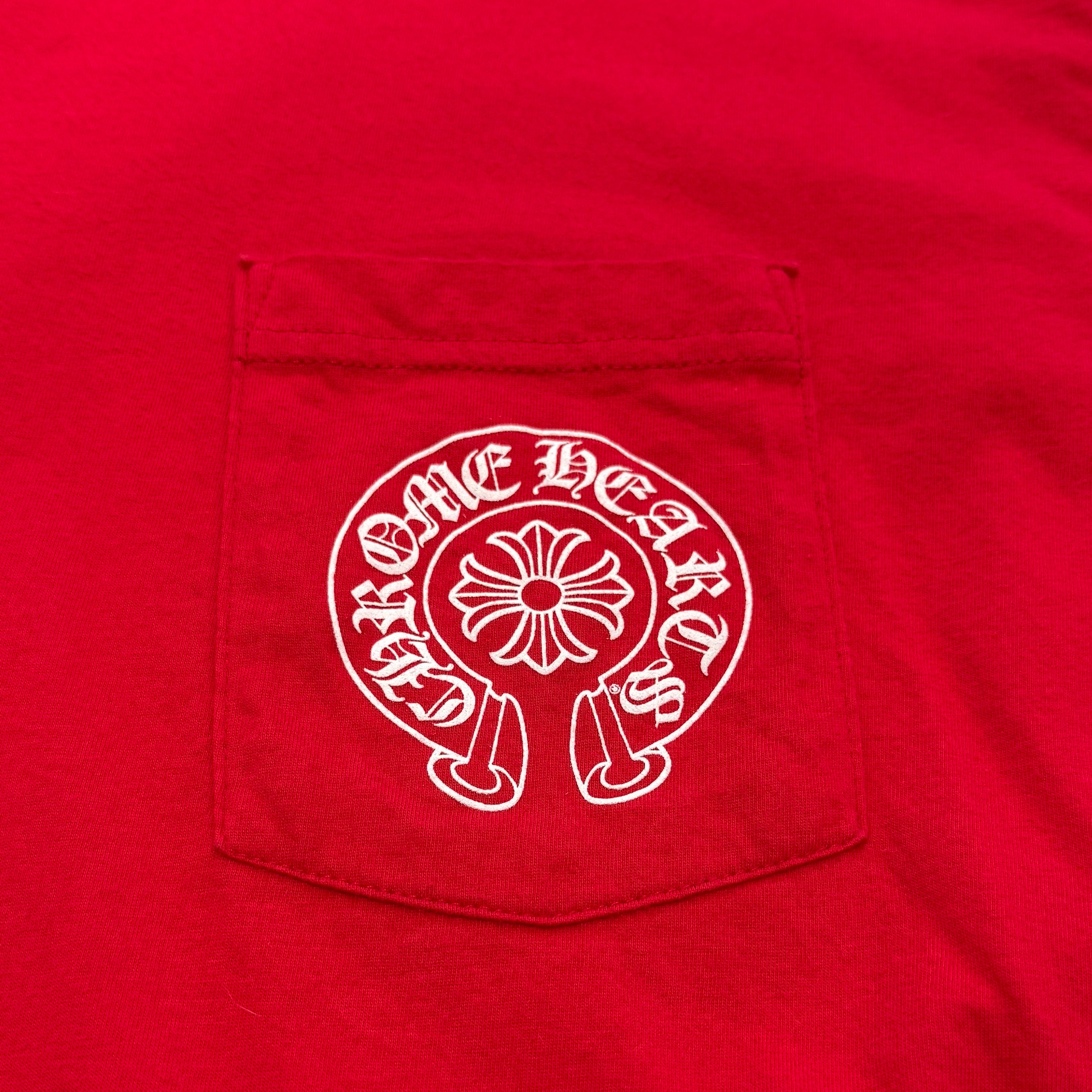 CHROME HEARTS Red Back Scroll Label Logo Long Sleeve Tee Size XXL クロムハーツ レッド バックスクロールラベル ロゴ ロングスリーブTシャツ サイズ XXL