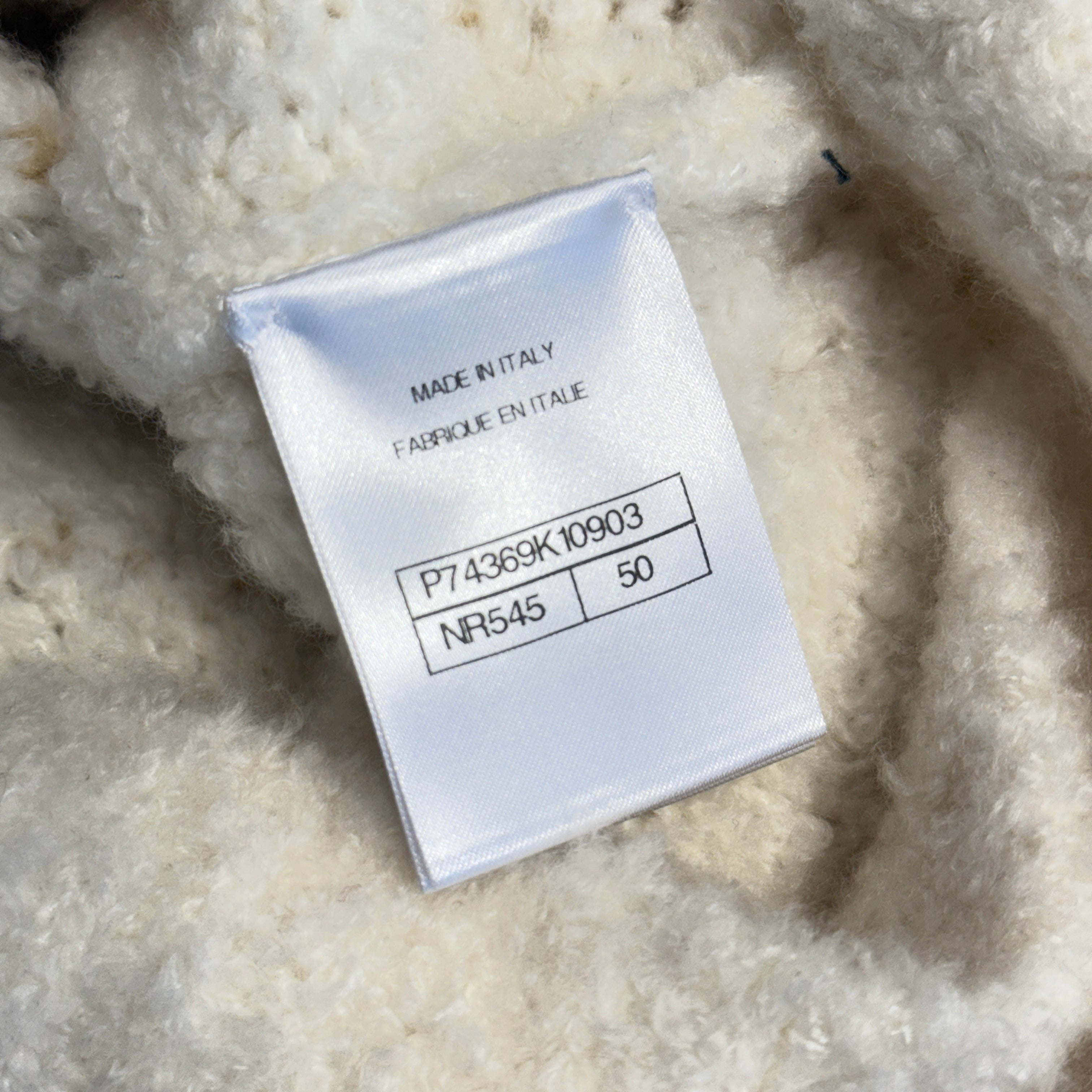 CHANEL Coco Button Silk In Cashmere Zip Up Hoodie P74369K10903 Size 50 シャネル ココボタン装飾 シルク混 カシミヤ ジップアップフーディー サイズ50