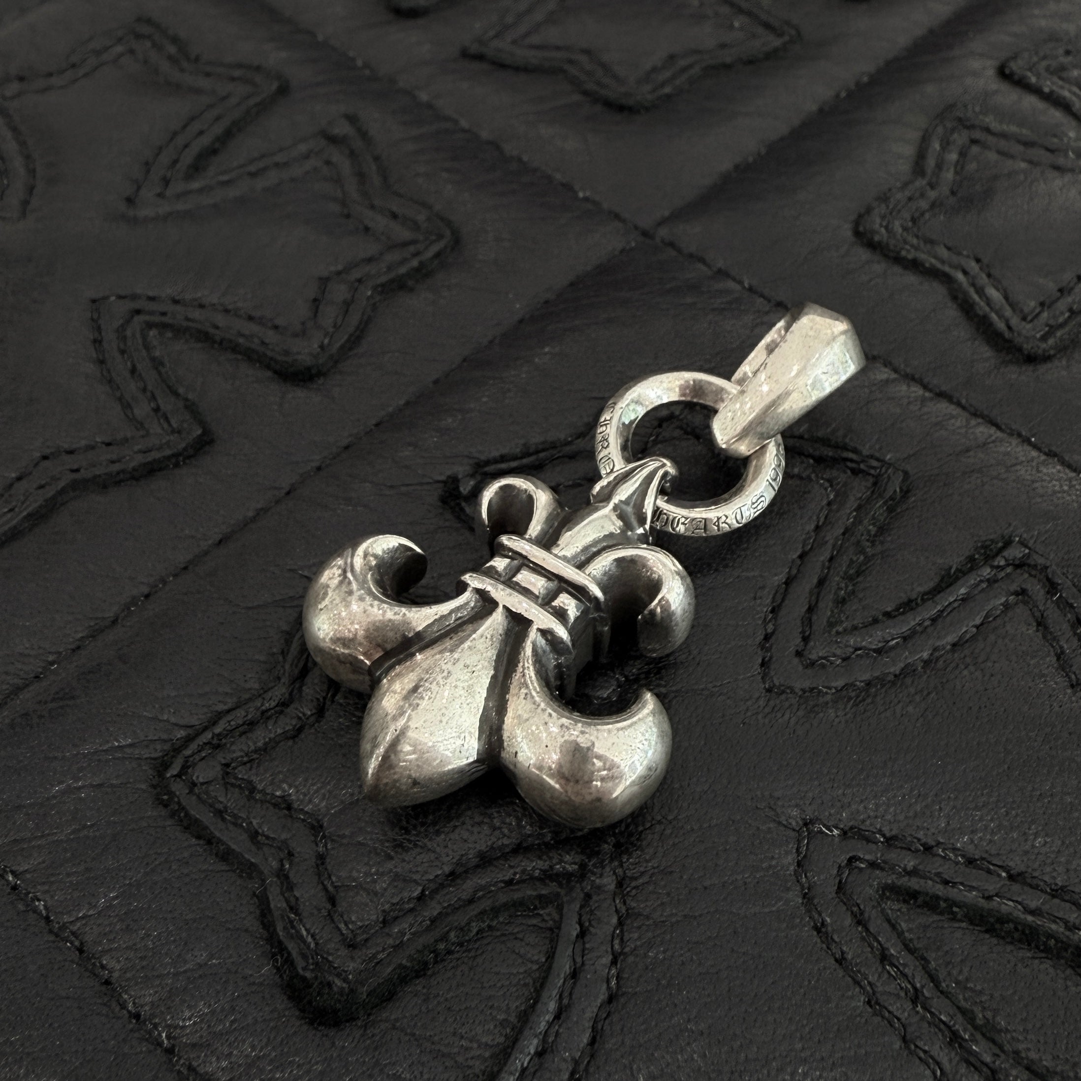 CHROME HEARTS BS FLEUR CHARM With Bail Pendant Top クロムハーツ BS